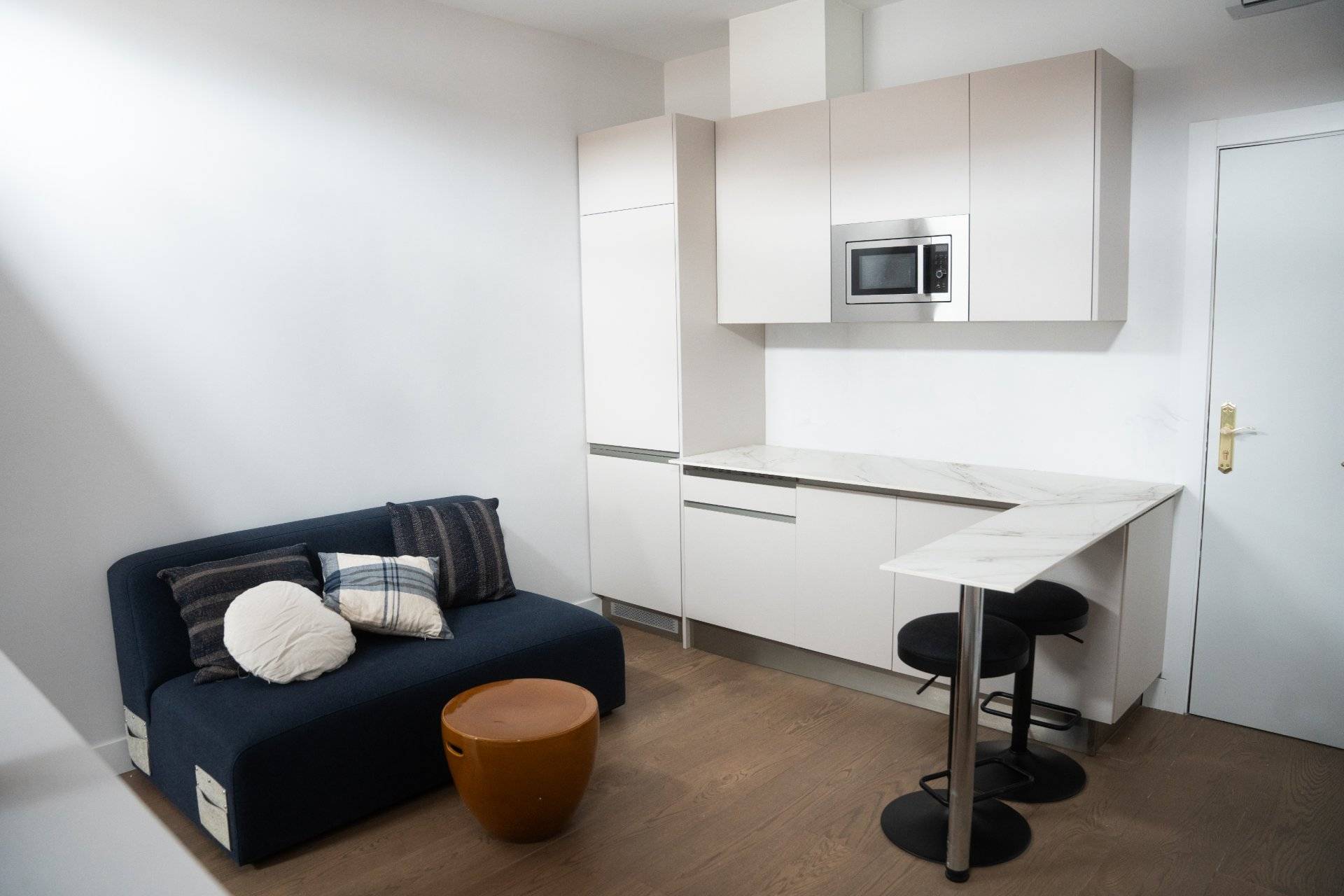 Studio in Calle de la Luna 5/5