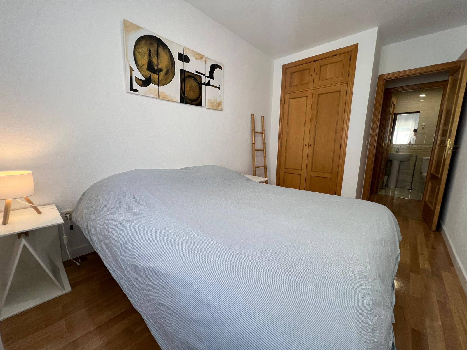 Habitación privada II en Calle de San Antonio 2/21
