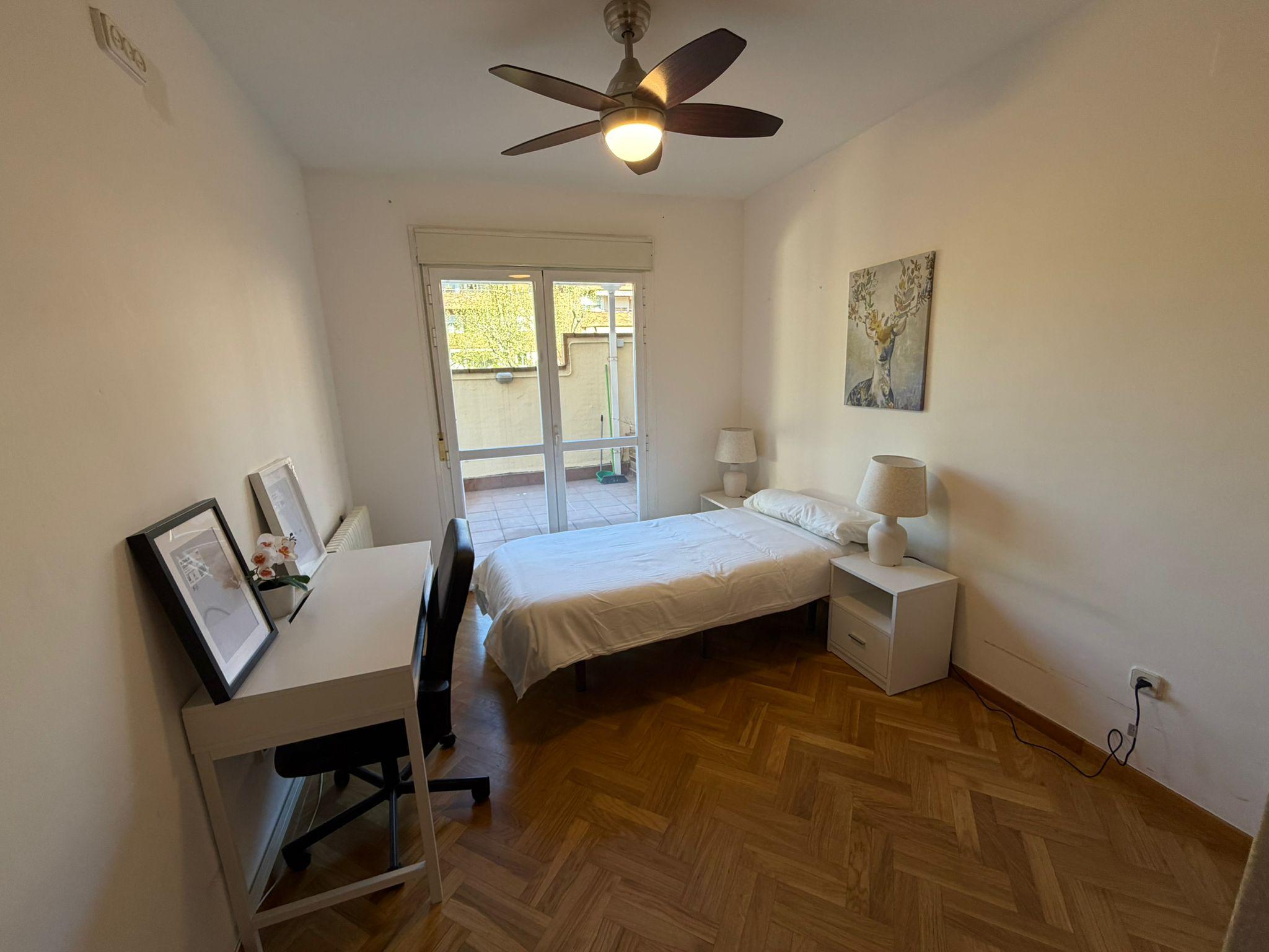 Habitación privada II en Calle Alcalde Luis Egea