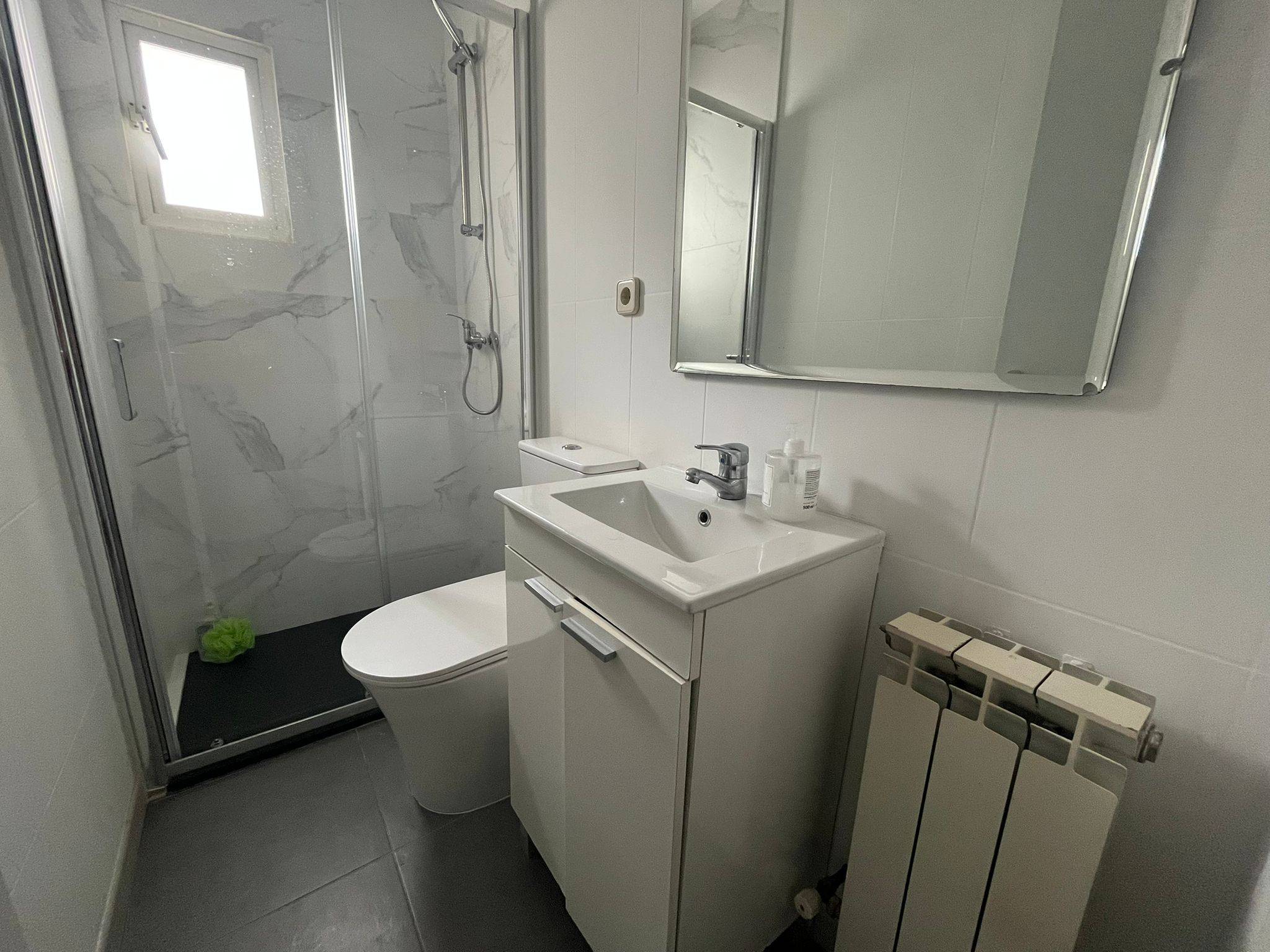Habitación privada I en Calle de Sarria 8/8
