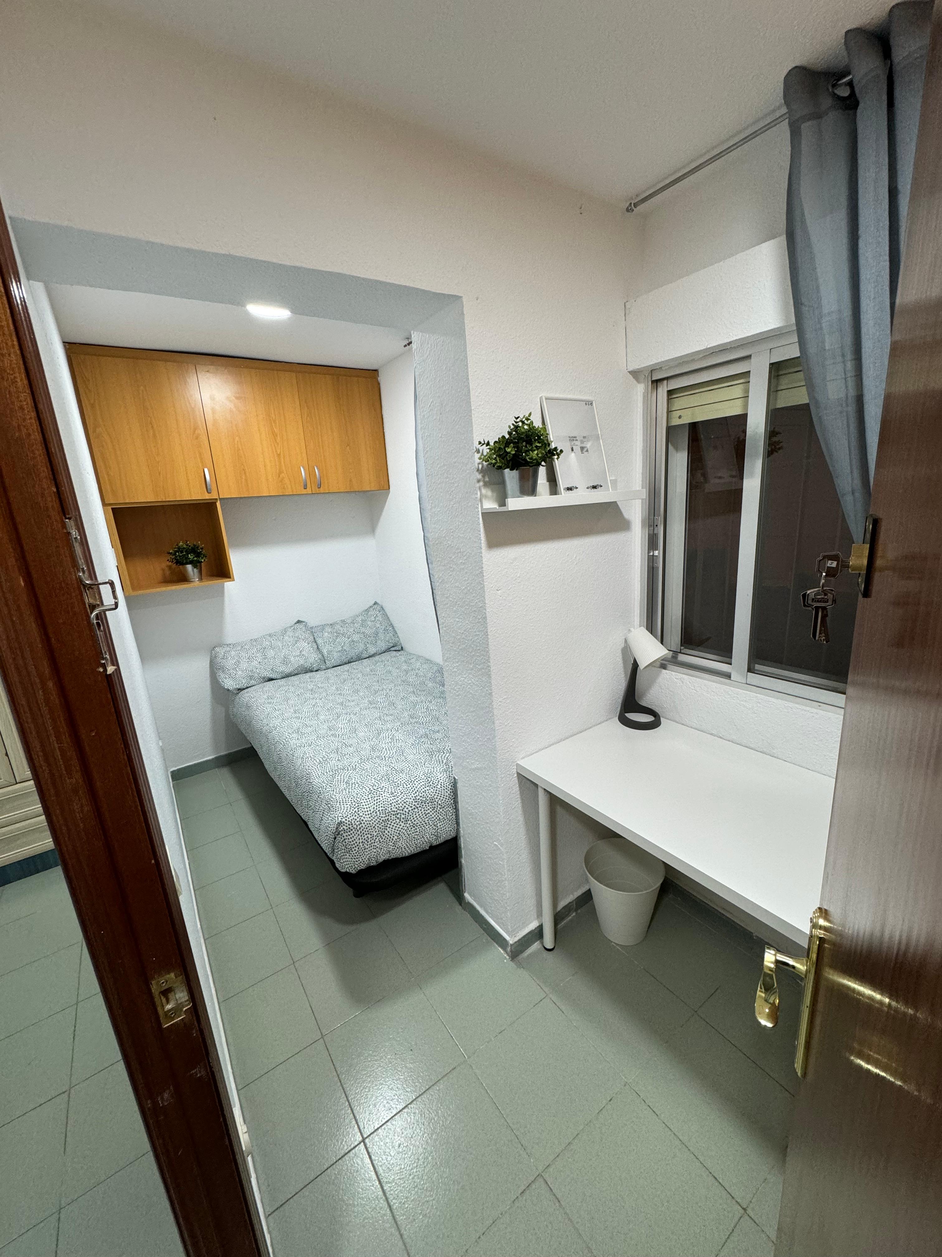 Habitación privada IV en Calle Sánchez Morate