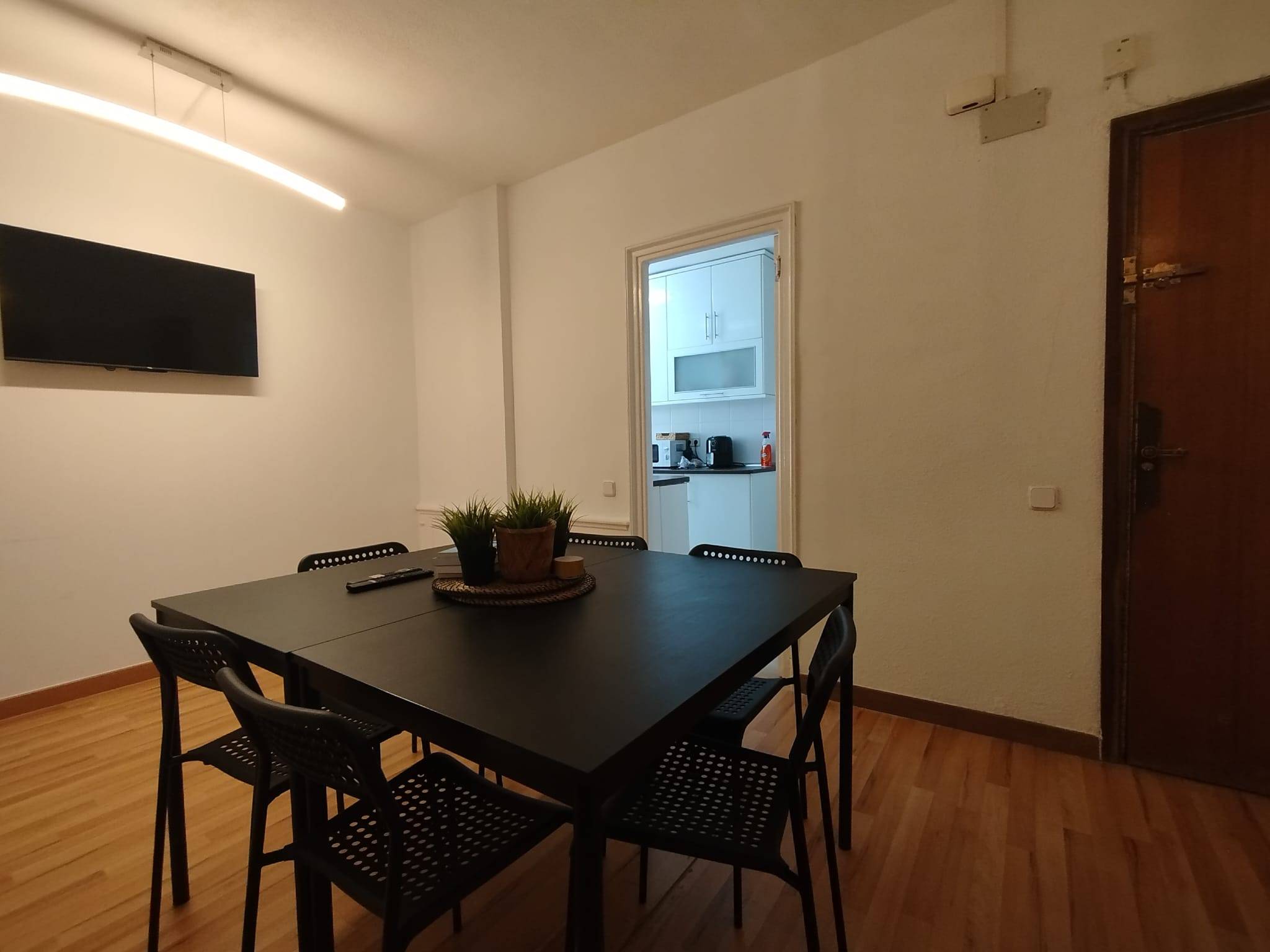 Habitación privada V en Calle de Gaztambide 15/15
