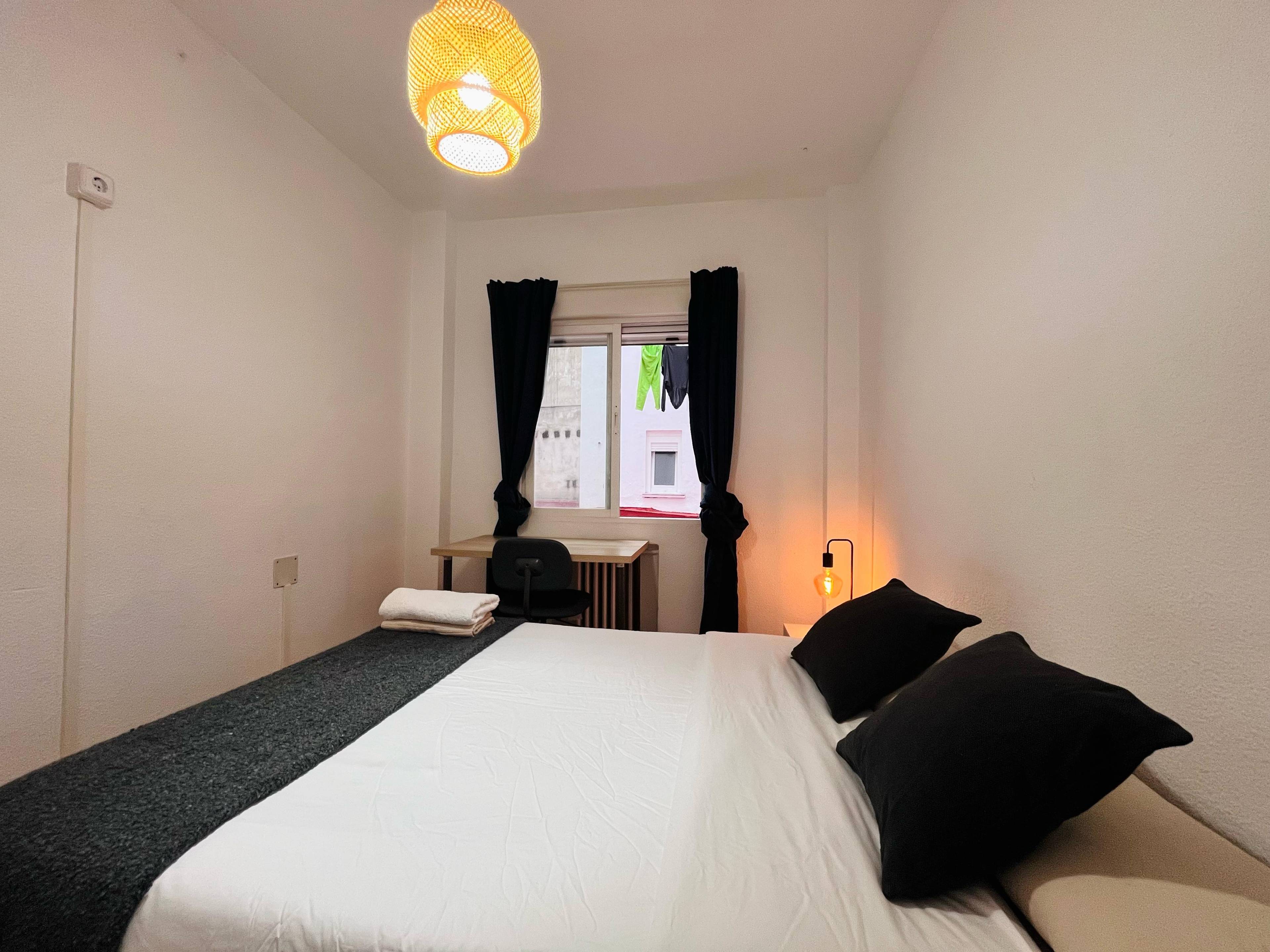 Habitación privada V en Calle de Gaztambide 1/15