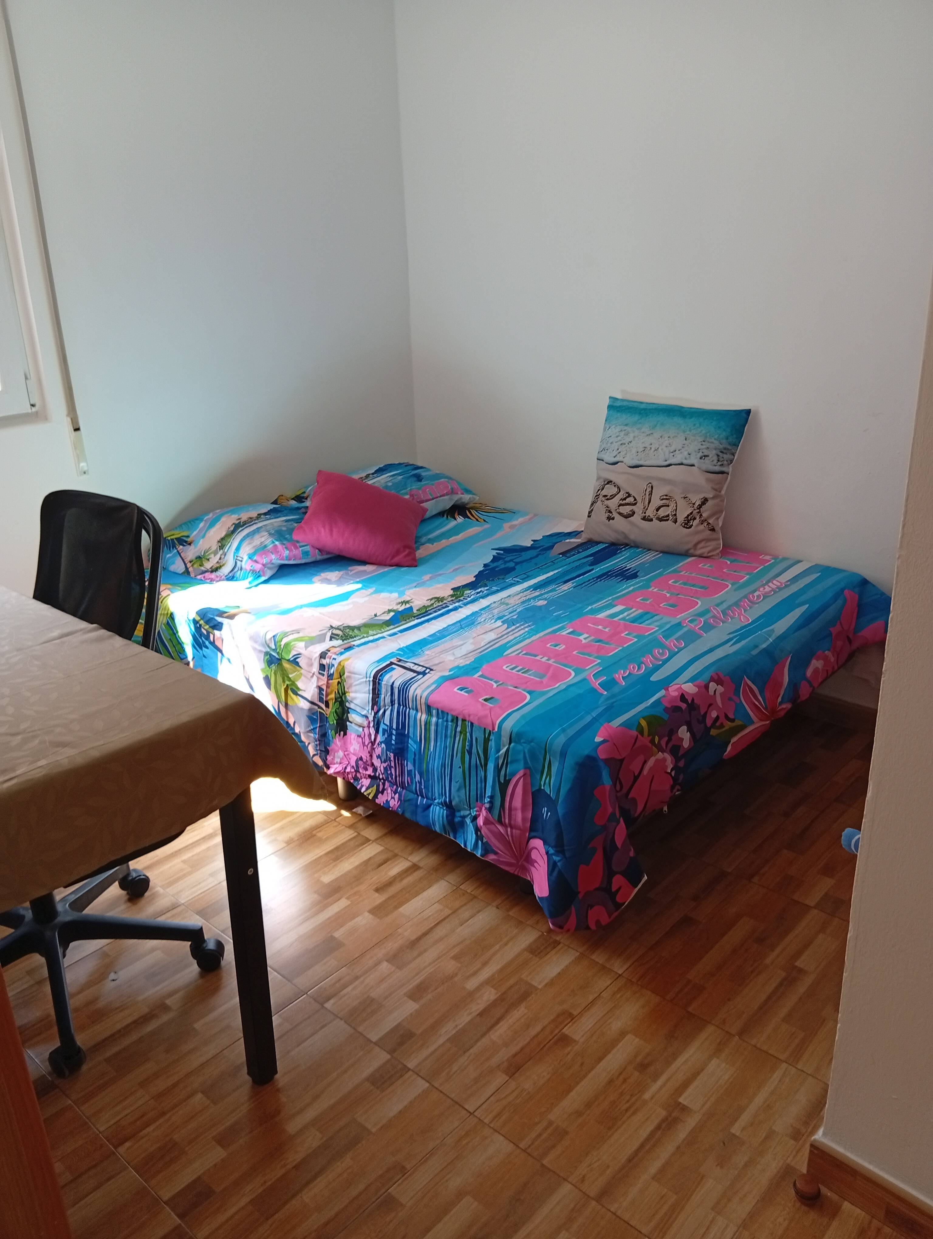 Habitación privada II en Calle de Pinilla del Valle 1/22