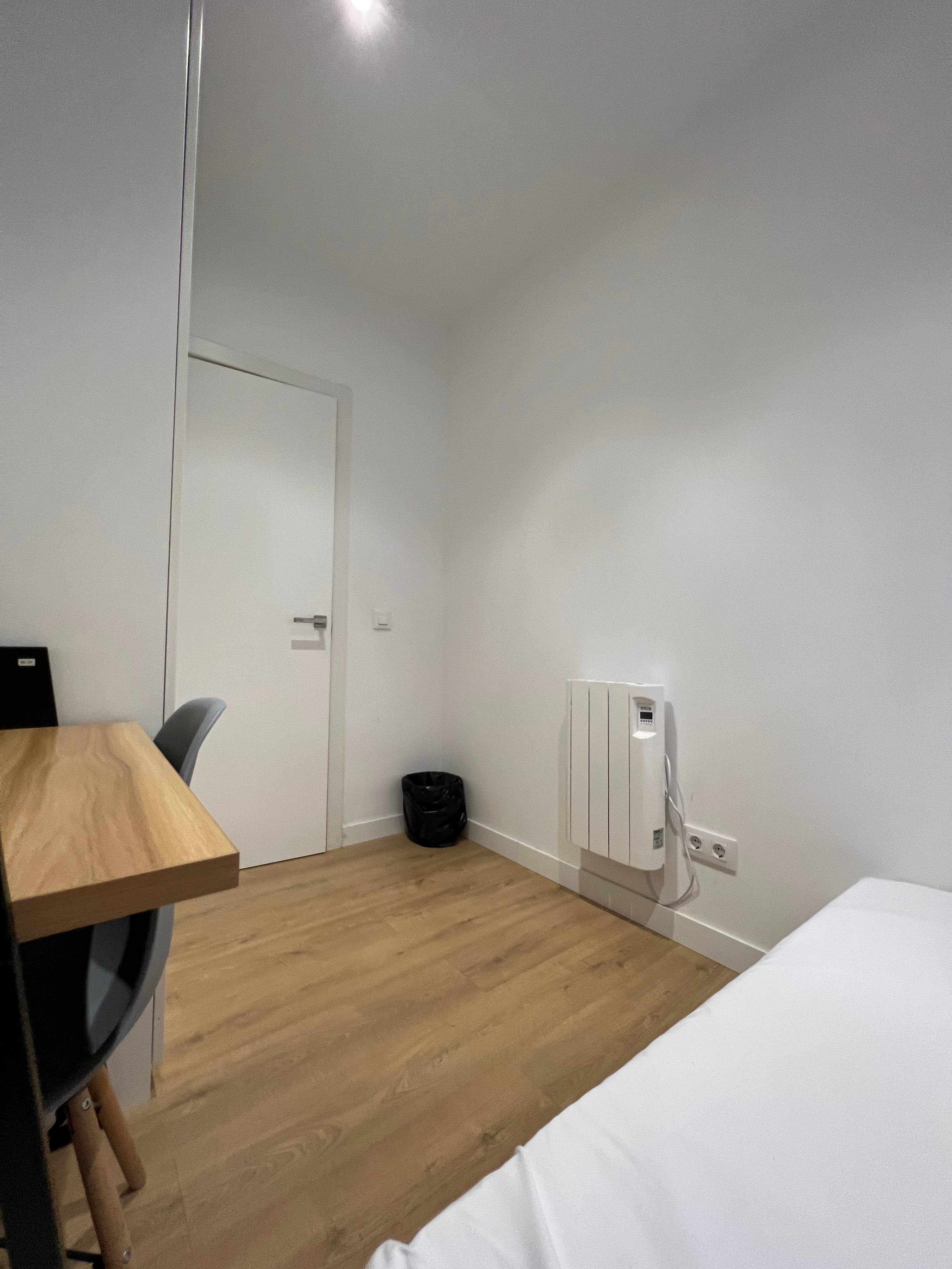 Habitación privada II en Calle de Francos Rodríguez 2/24