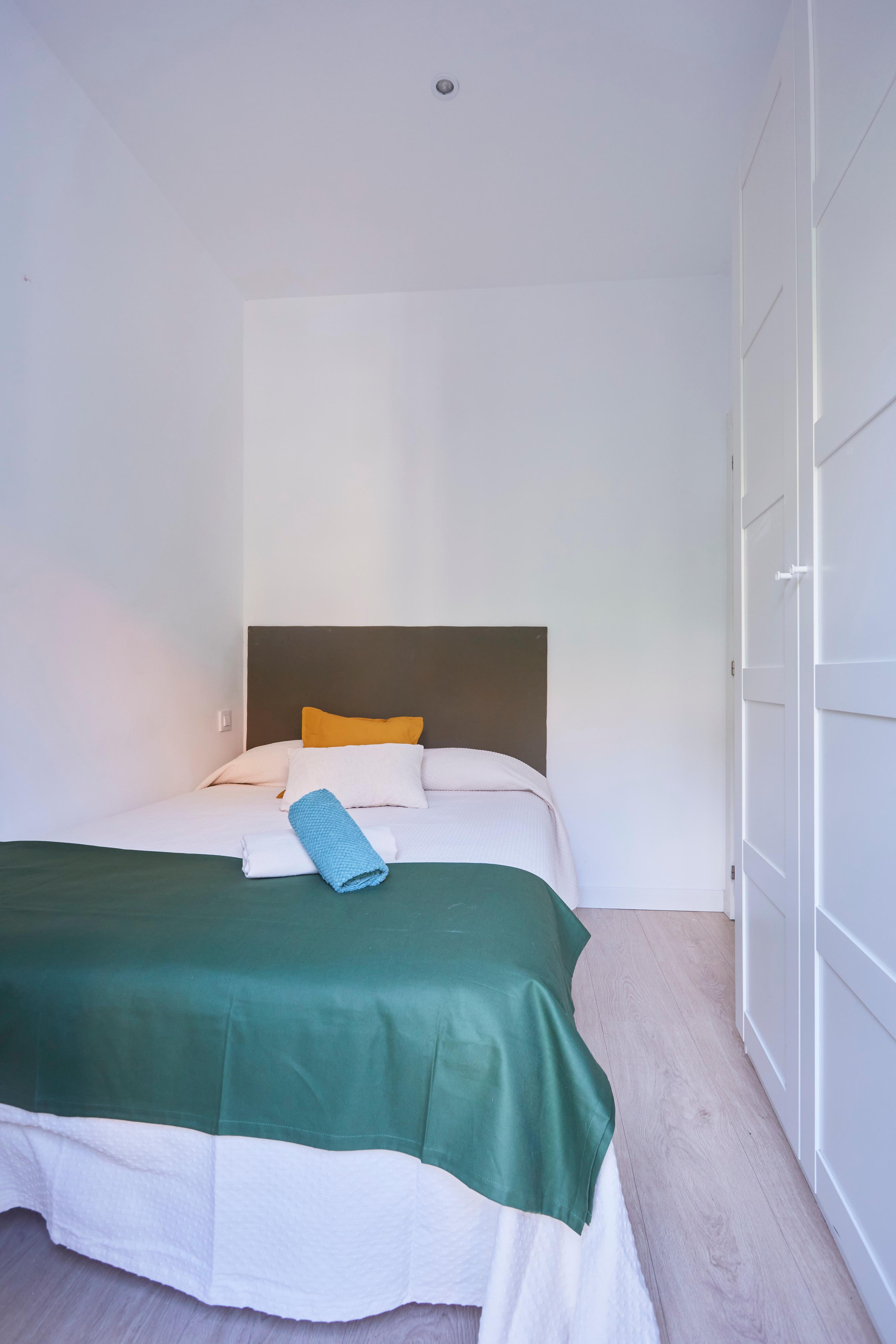 Habitación privada VIII en Calle de Francos Rodríguez
