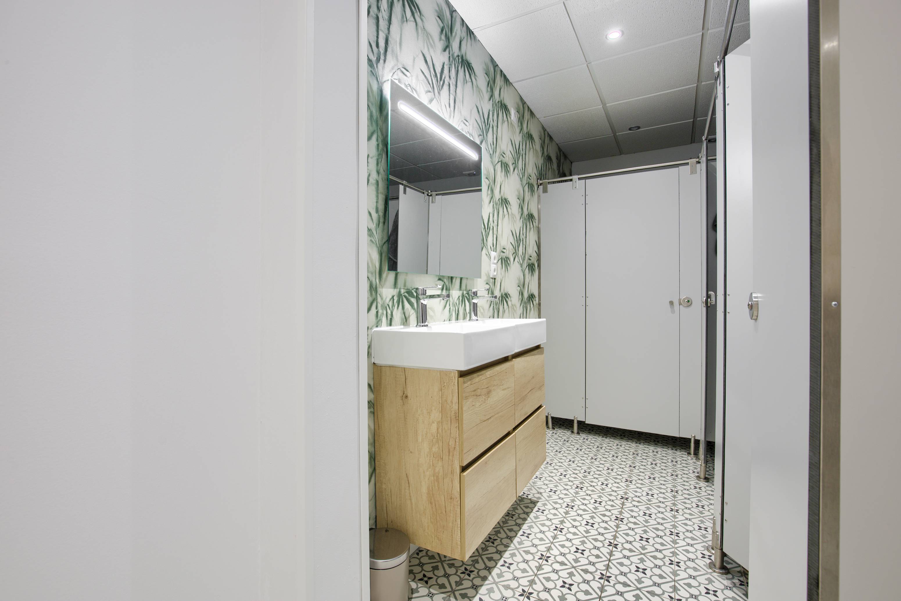 Habitación privada VI en Calle de El Algabeño 19/19
