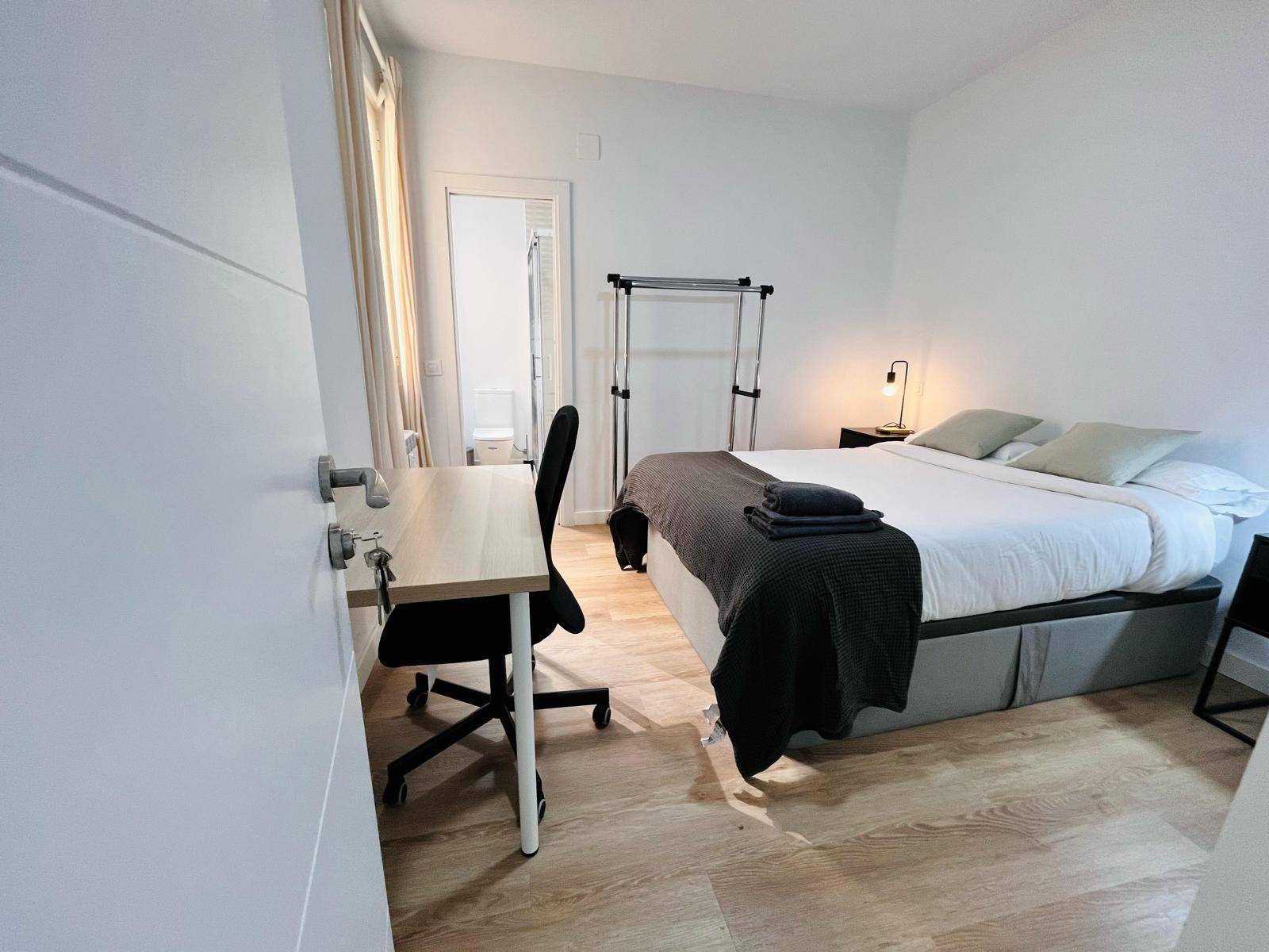 Habitación privada V en Calle del Conde de Peñalver 1/17
