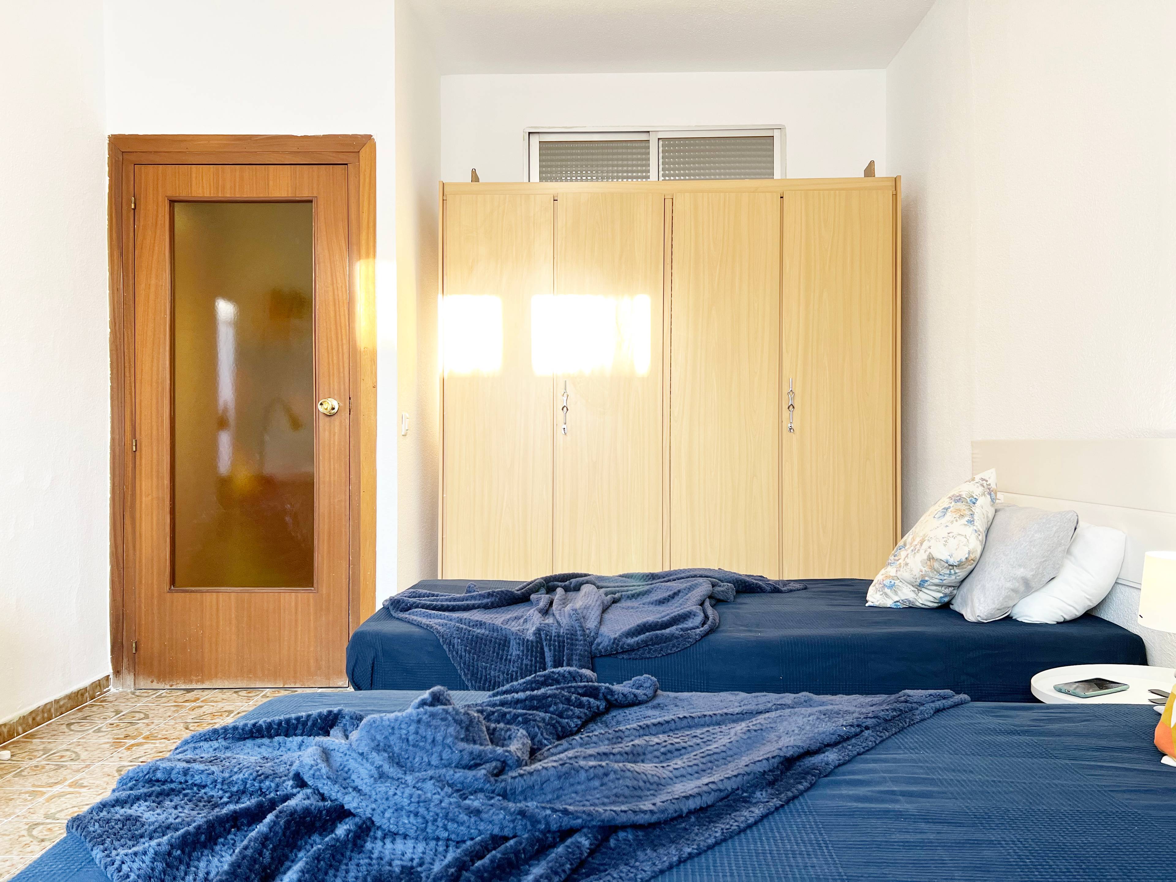 Habitación privada VII en Calle del Dos de Mayo 2/20