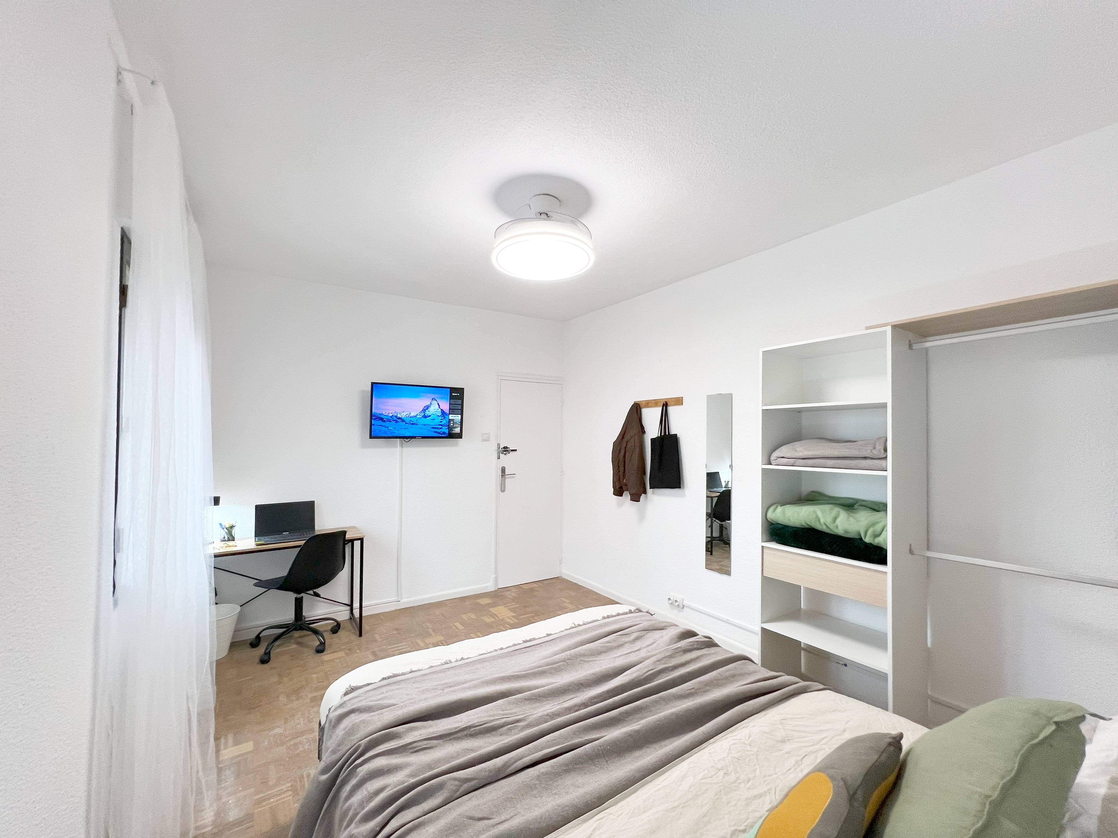 Habitación privada III en Calle Arriaga 2/16