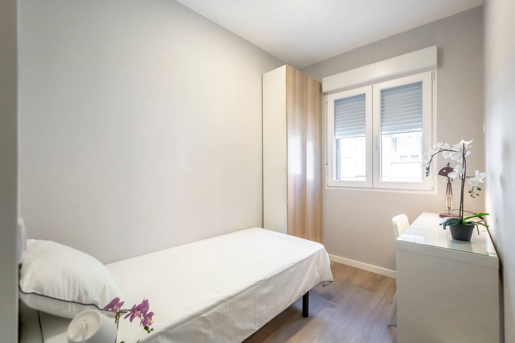 Habitación privada V en Calle del Puerto de Canfranc 2/48