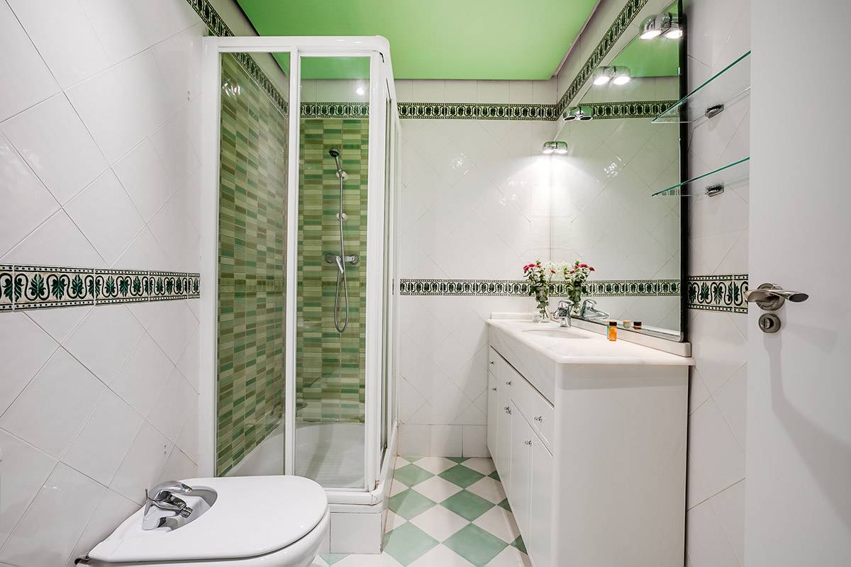 Habitación privada VI en Avenida General Palacio 19/19