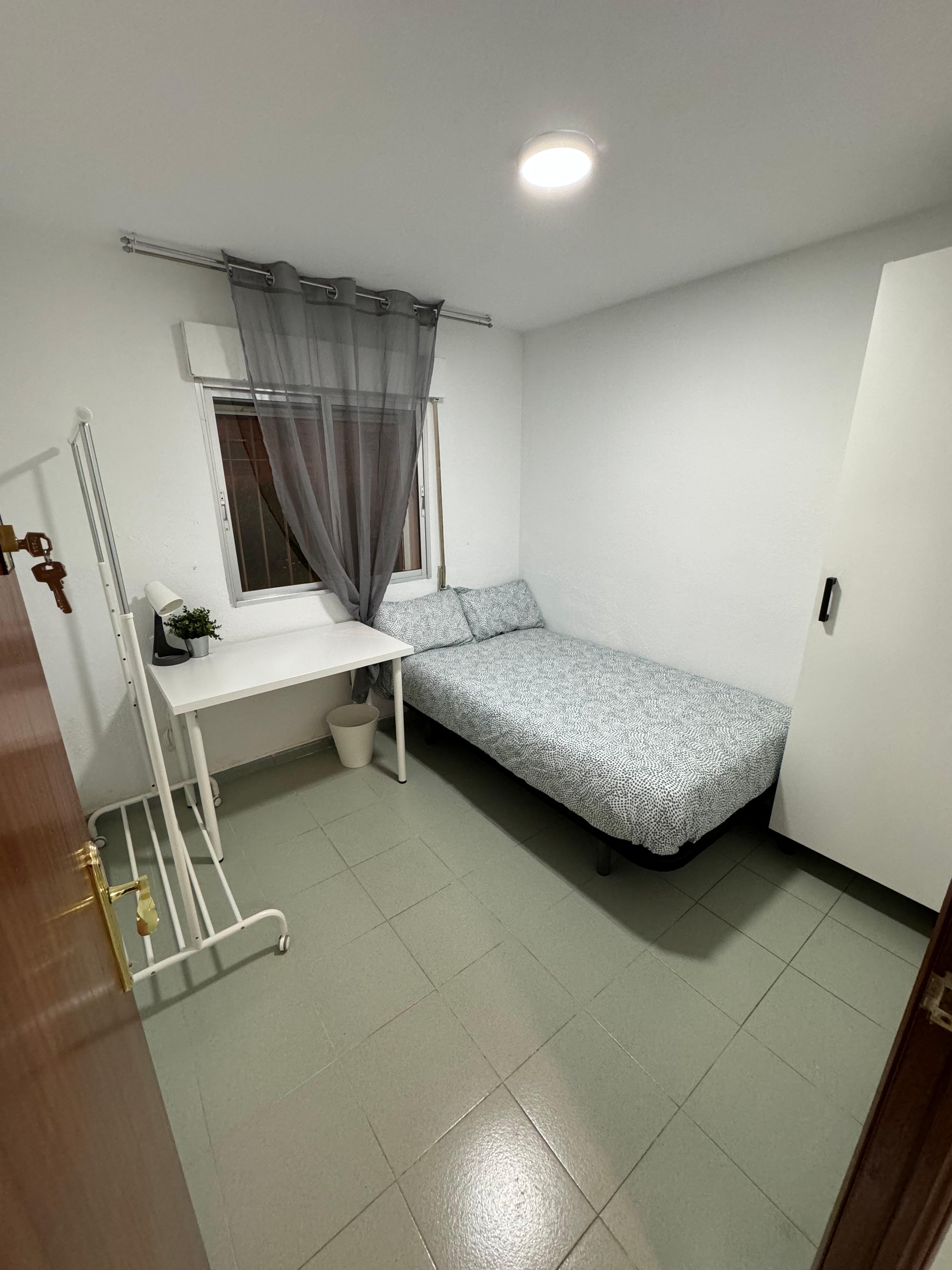 Habitación privada II en Calle Sánchez Morate
