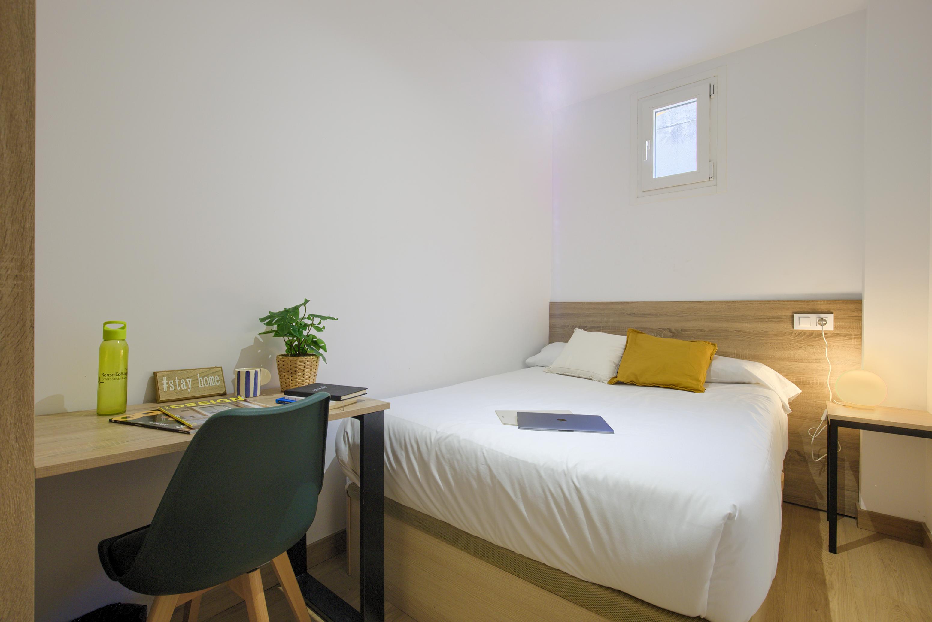 Habitación privada VII en Calle María Bosch