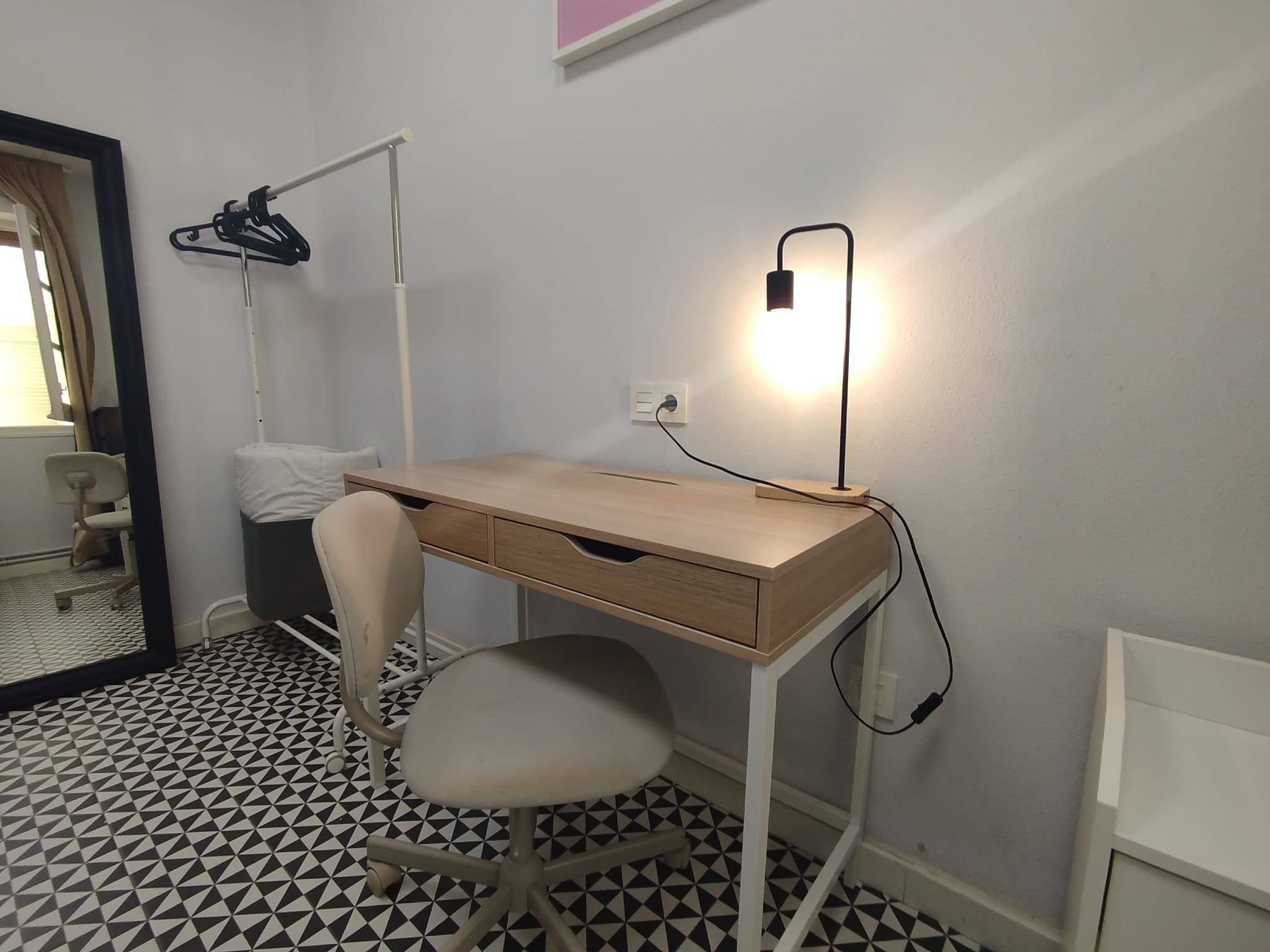 Habitación privada V en Calle de Alberto Aguilera 2/9