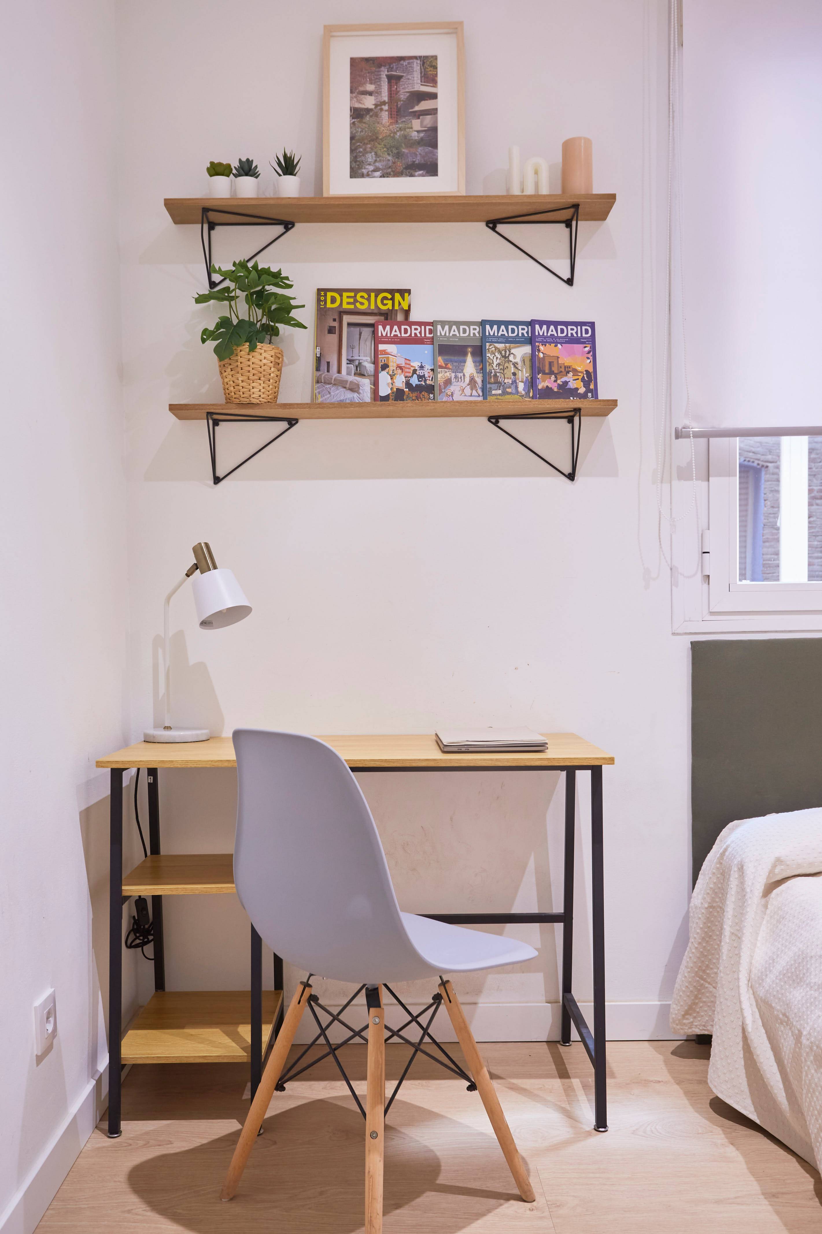 Habitación privada III en Calle de Francos Rodríguez 2/24