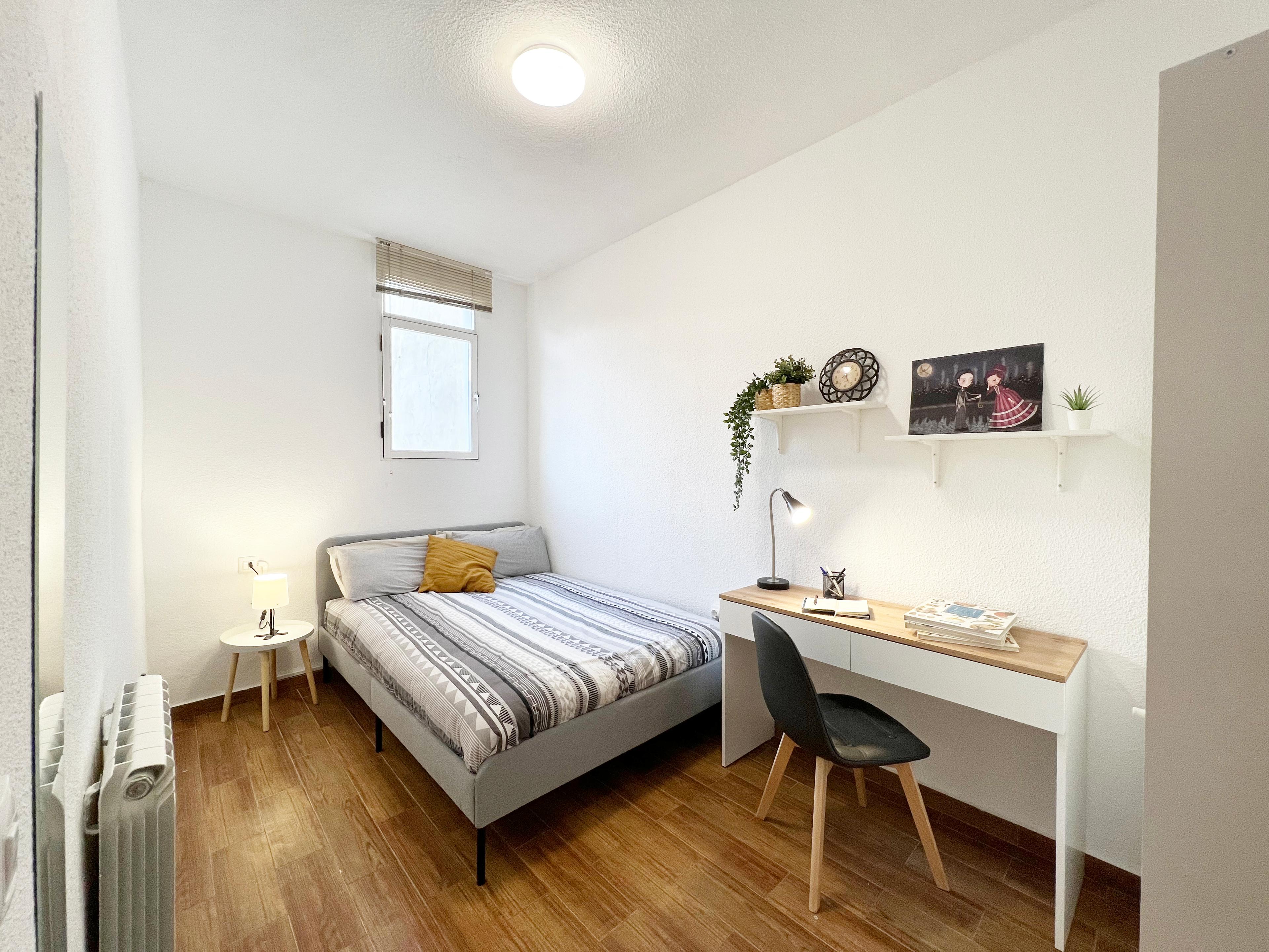 Habitación privada V en Calle del Dos de Mayo