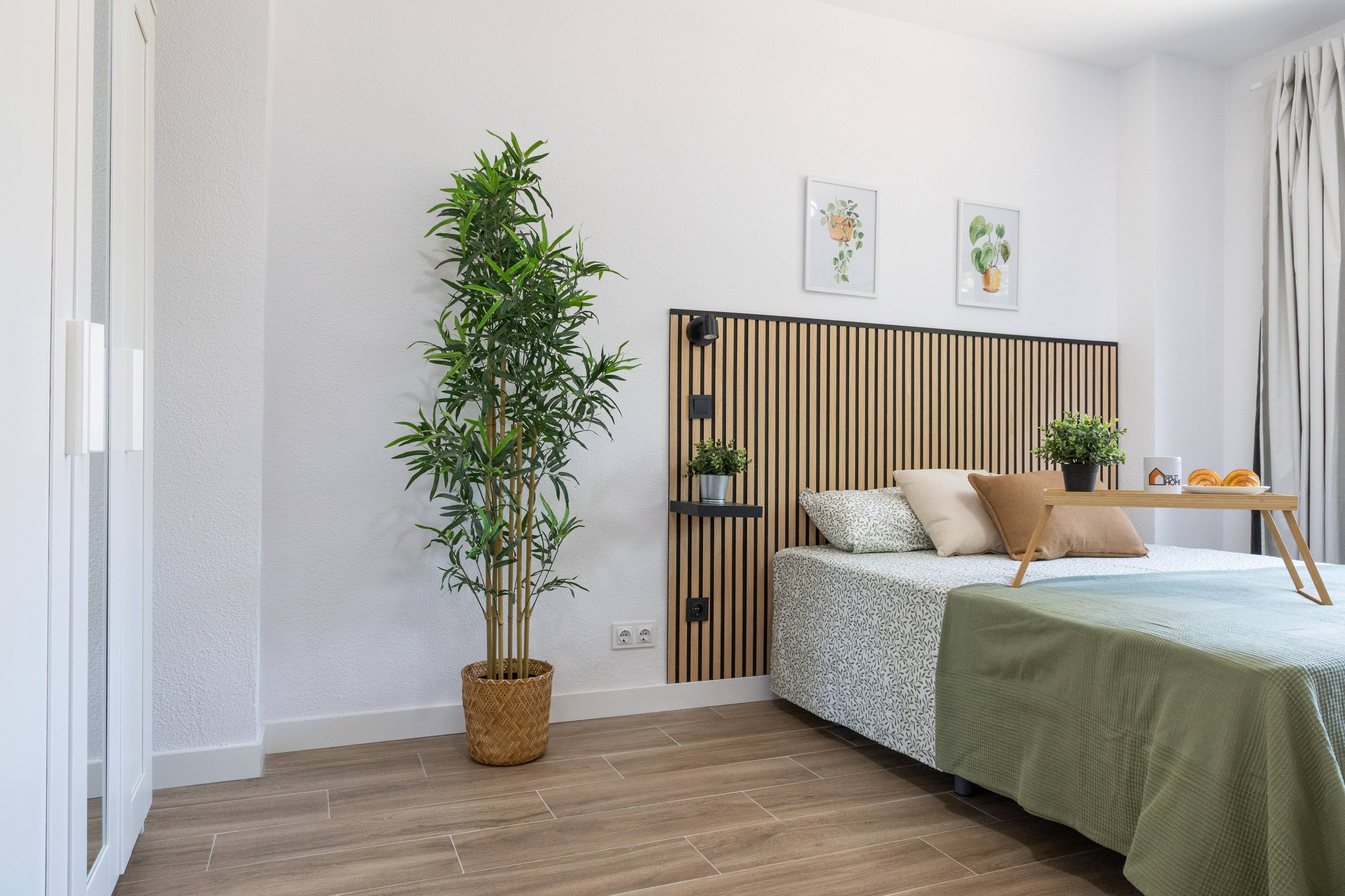 Habitación privada II en Avenida del Rey Juan Carlos I 2/17