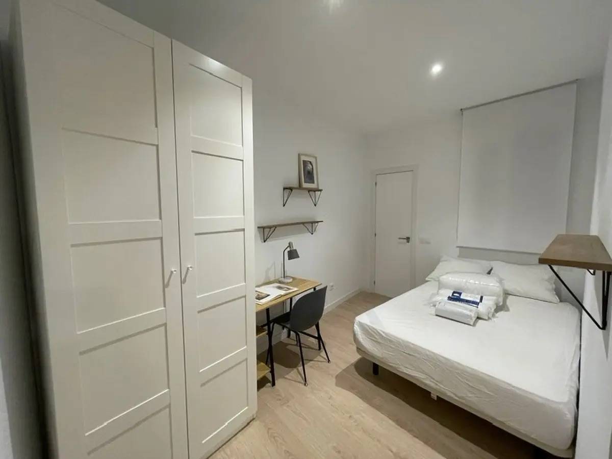 Habitación privada XII en Calle de Francos Rodríguez 1/25