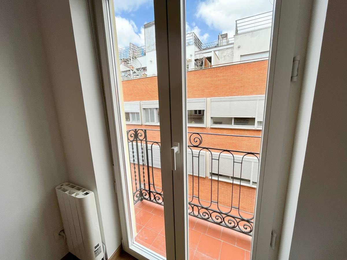 Habitación privada II en Calle María Bosch 2/23