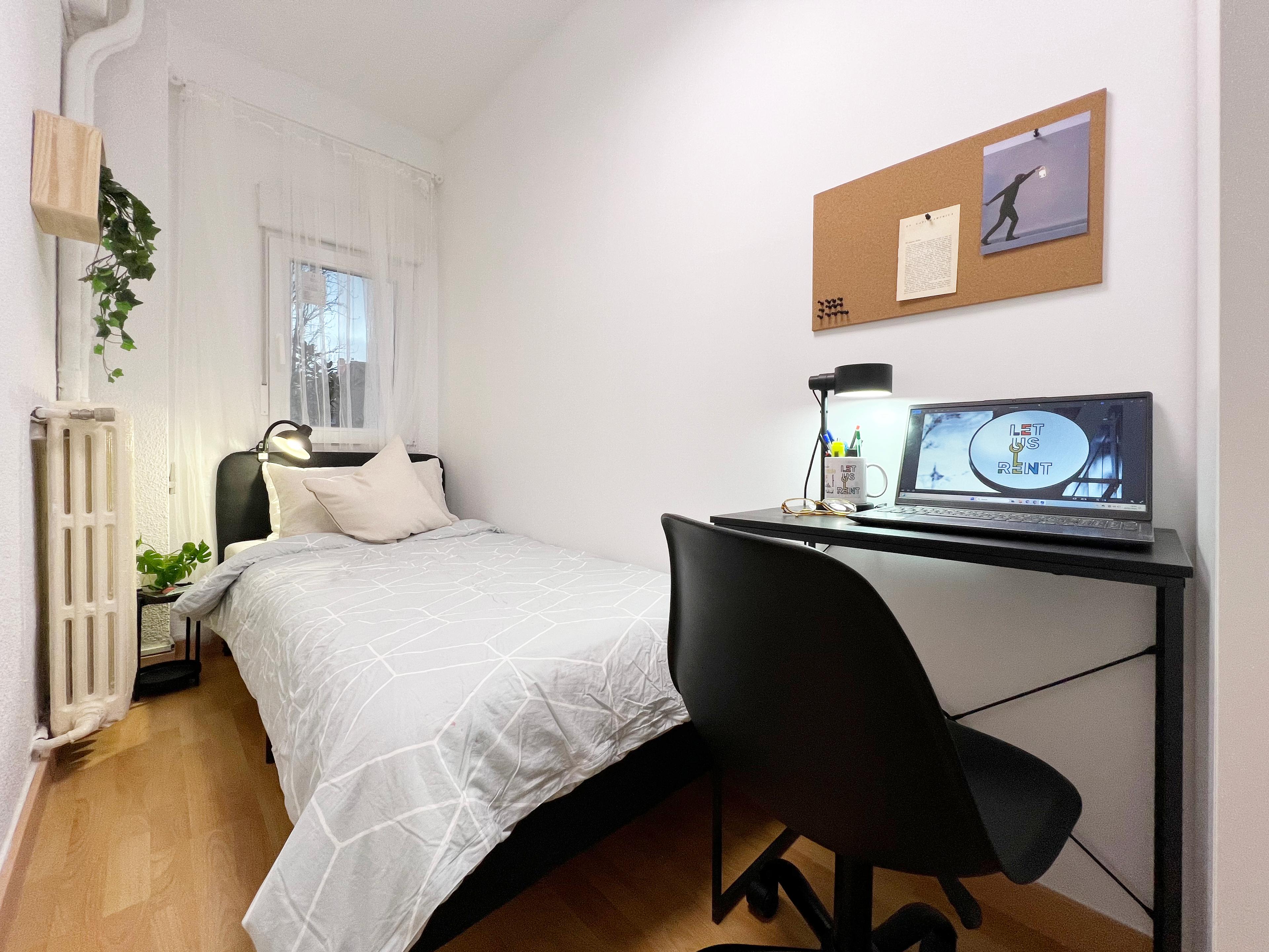 Habitación privada IV en Calle del Elfo