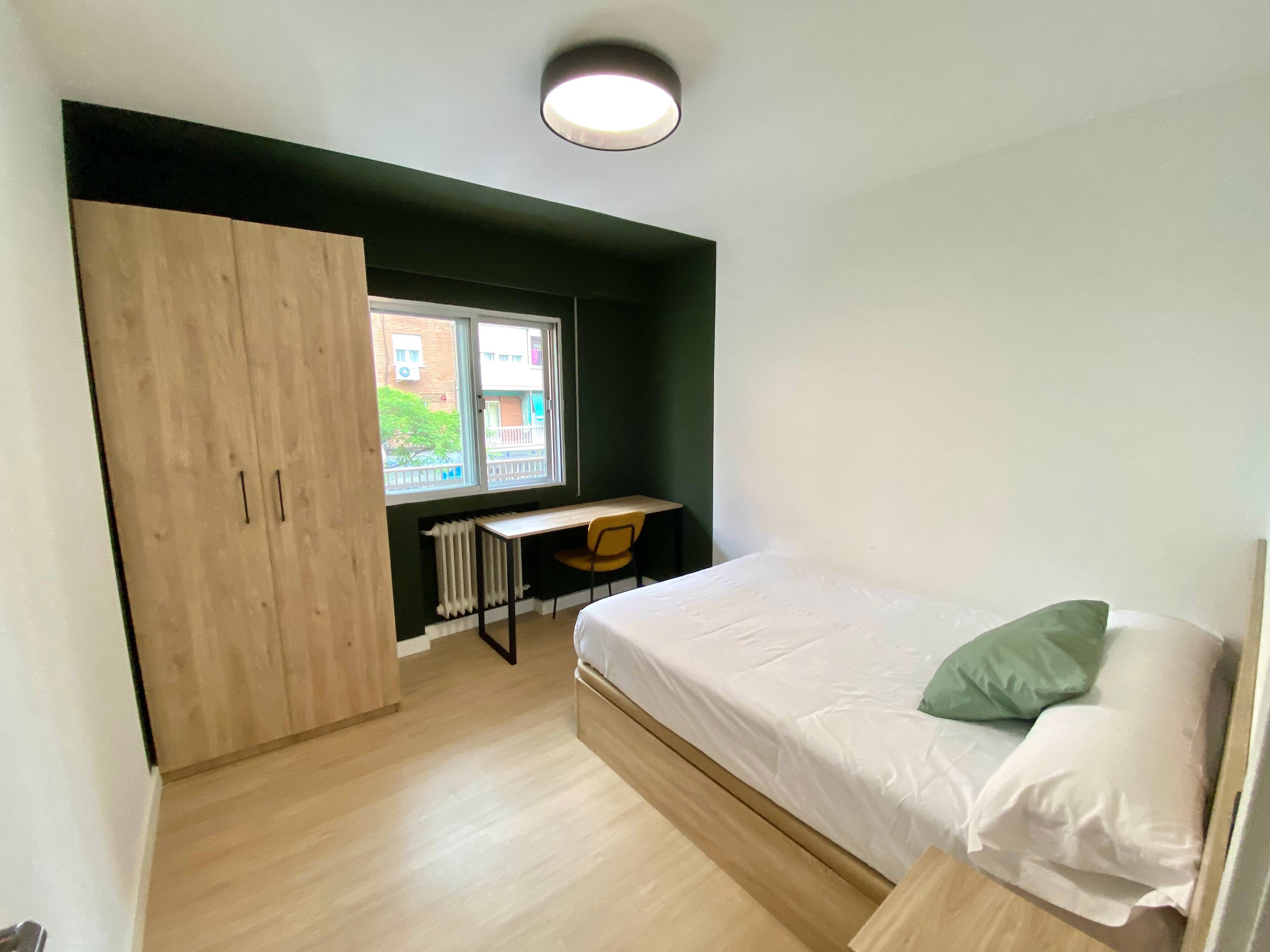 Habitación privada II en Calle de la Oca 1/23