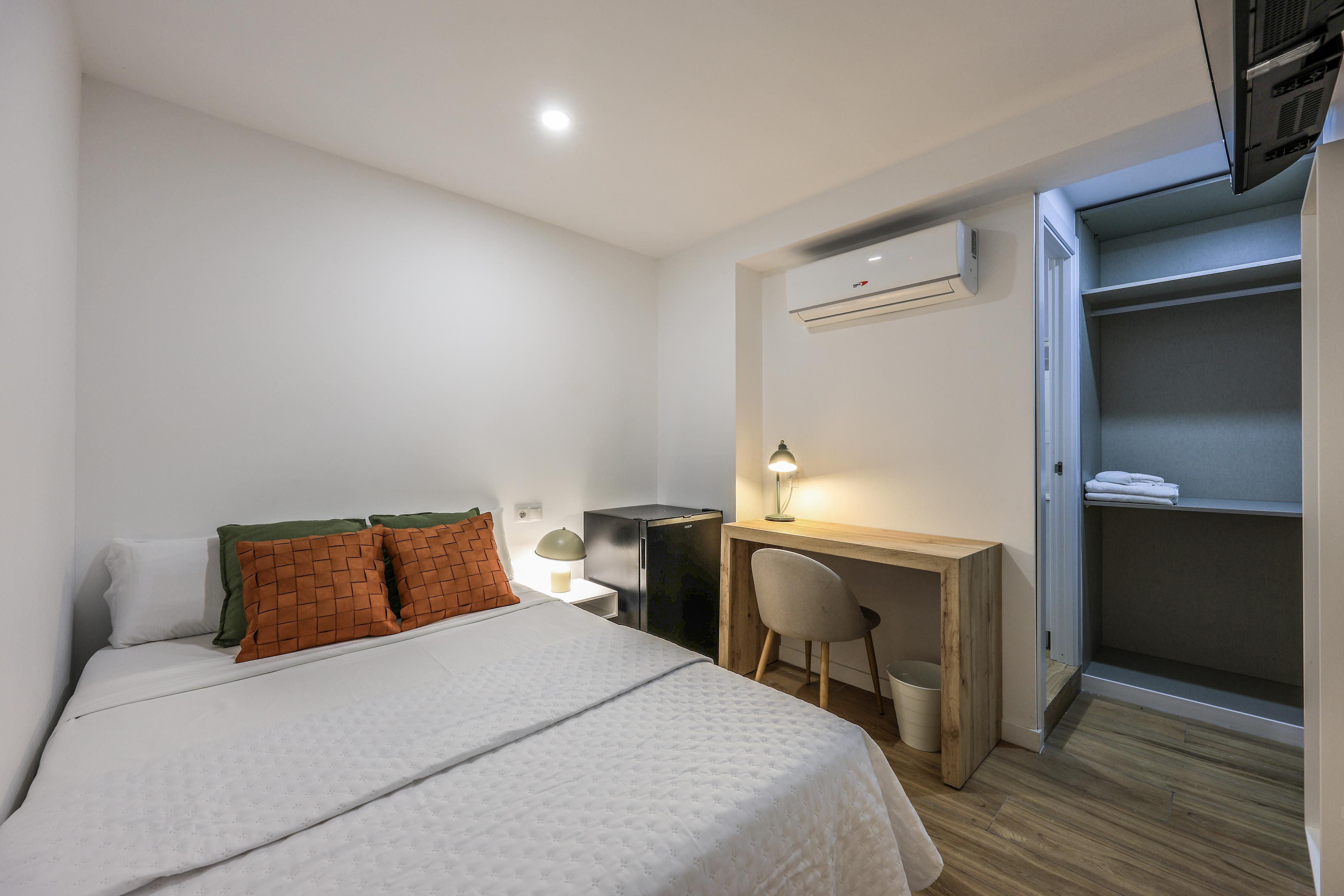 Habitación privada VII en Calle del Divino Pastor