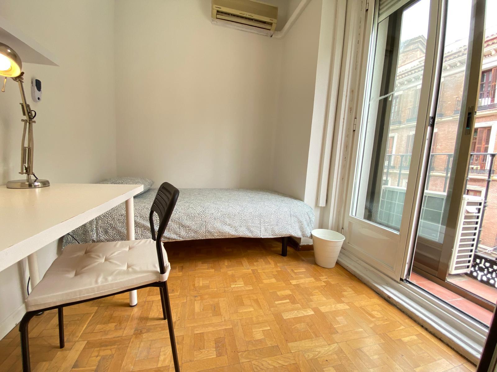 Habitación privada III en Calle del Carmen