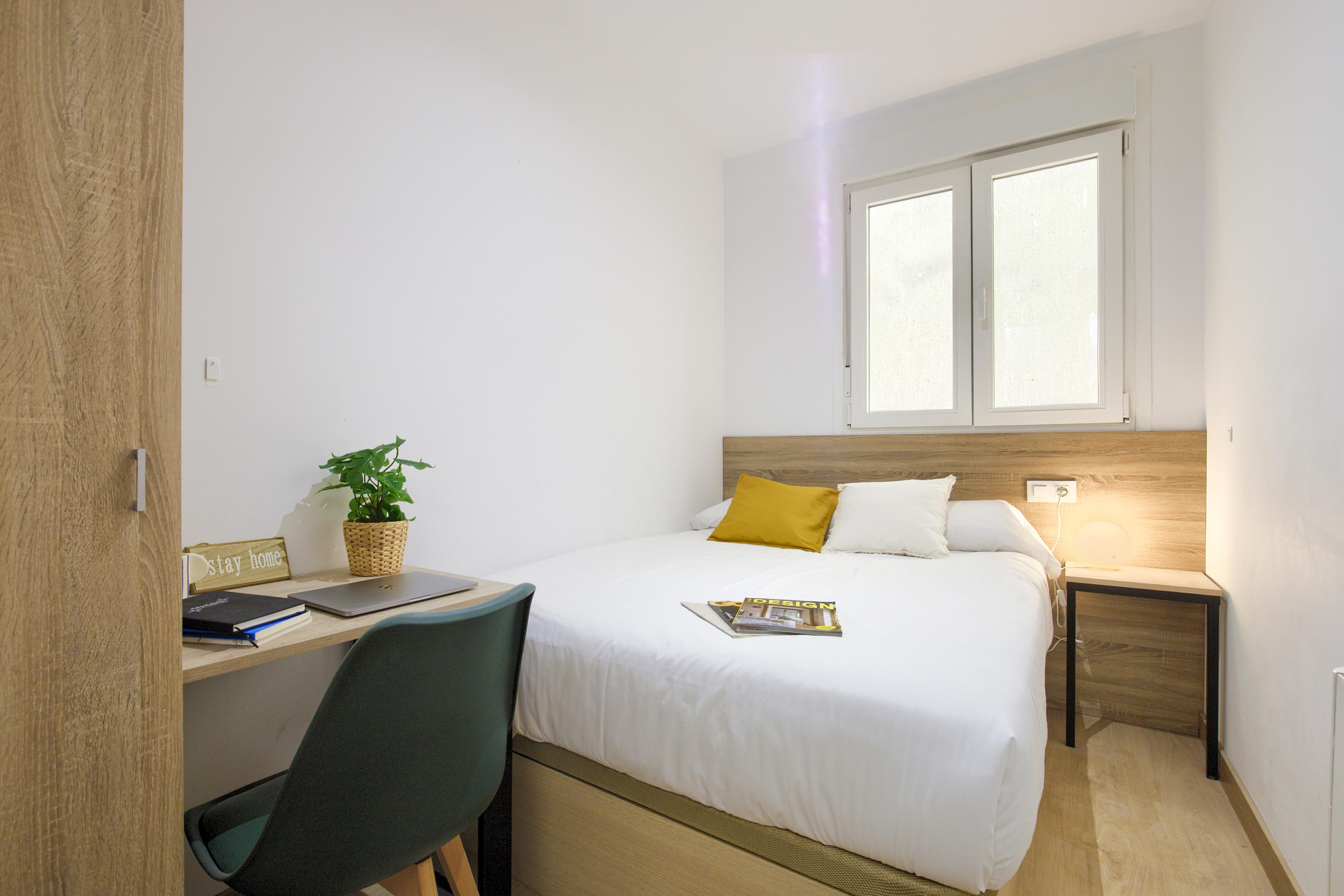 Habitación privada VI en Calle María Bosch