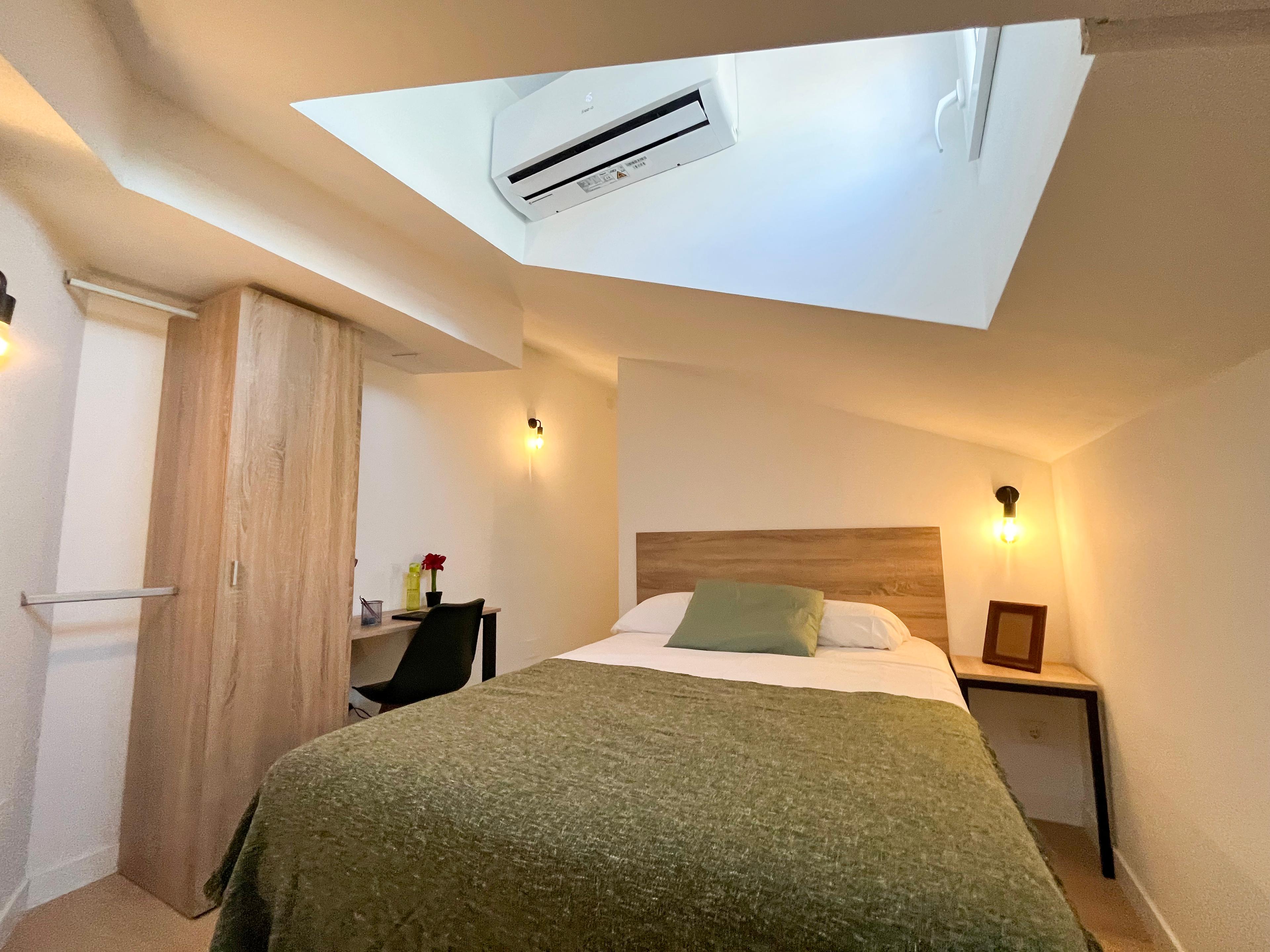 Habitación privada III en Calle del Petirrojo