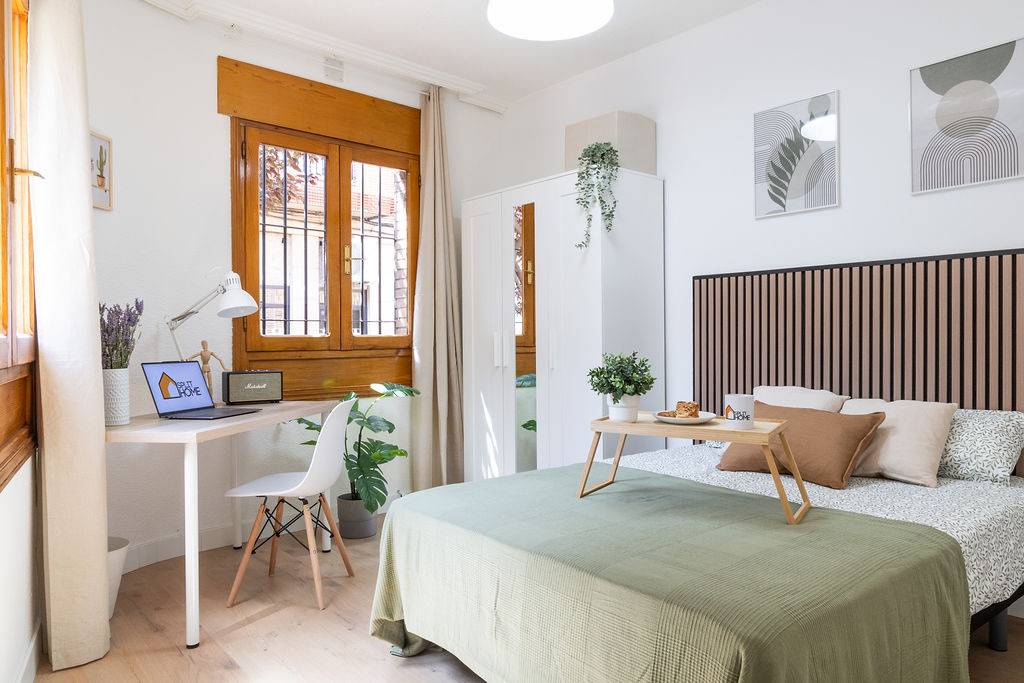 Habitación privada I en Travesia de Oriente 1/19