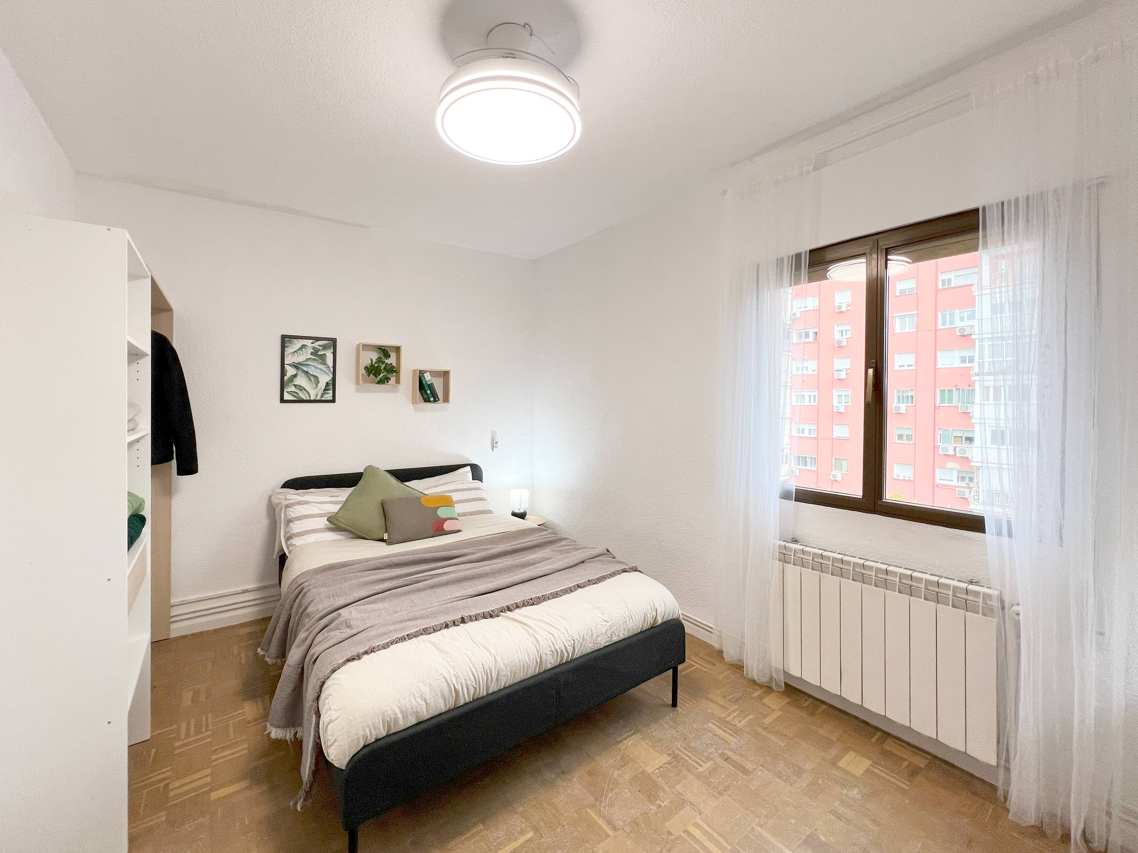 Habitación privada III en Calle Arriaga 1/16