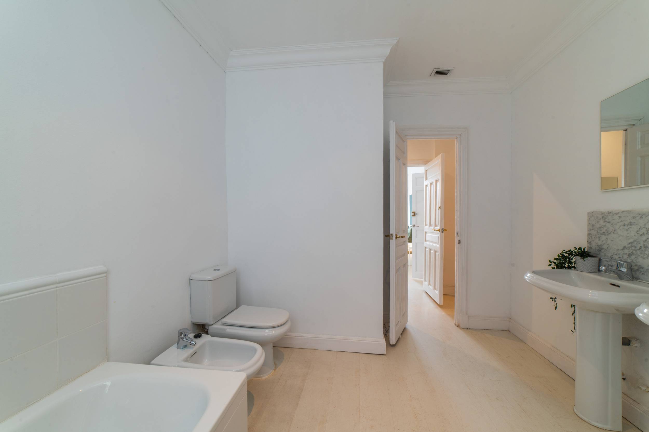 Habitación privada VI en Calle de Santa Teresa 22/22