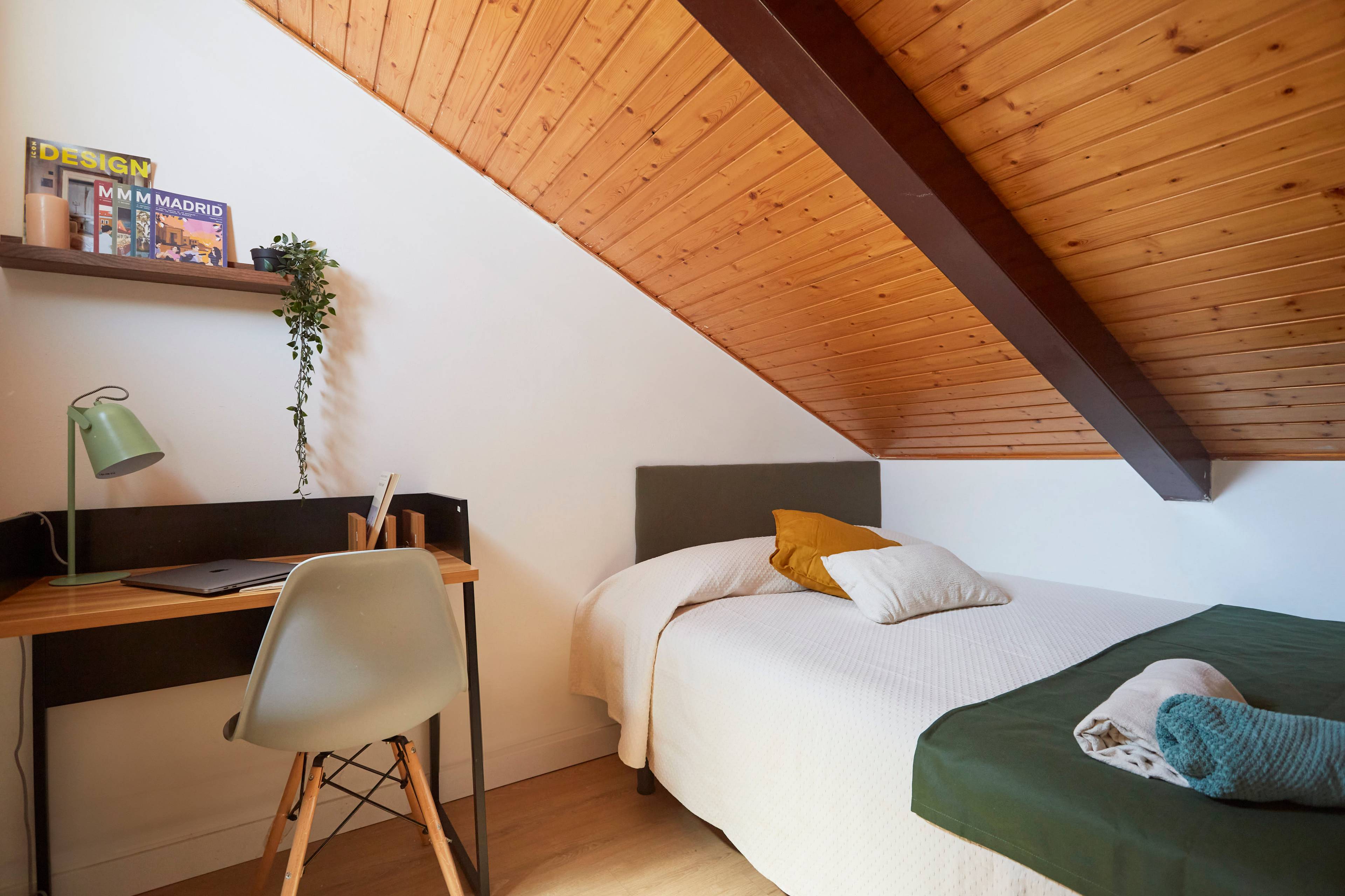 Habitación privada XVI en Calle de Francos Rodríguez 2/25