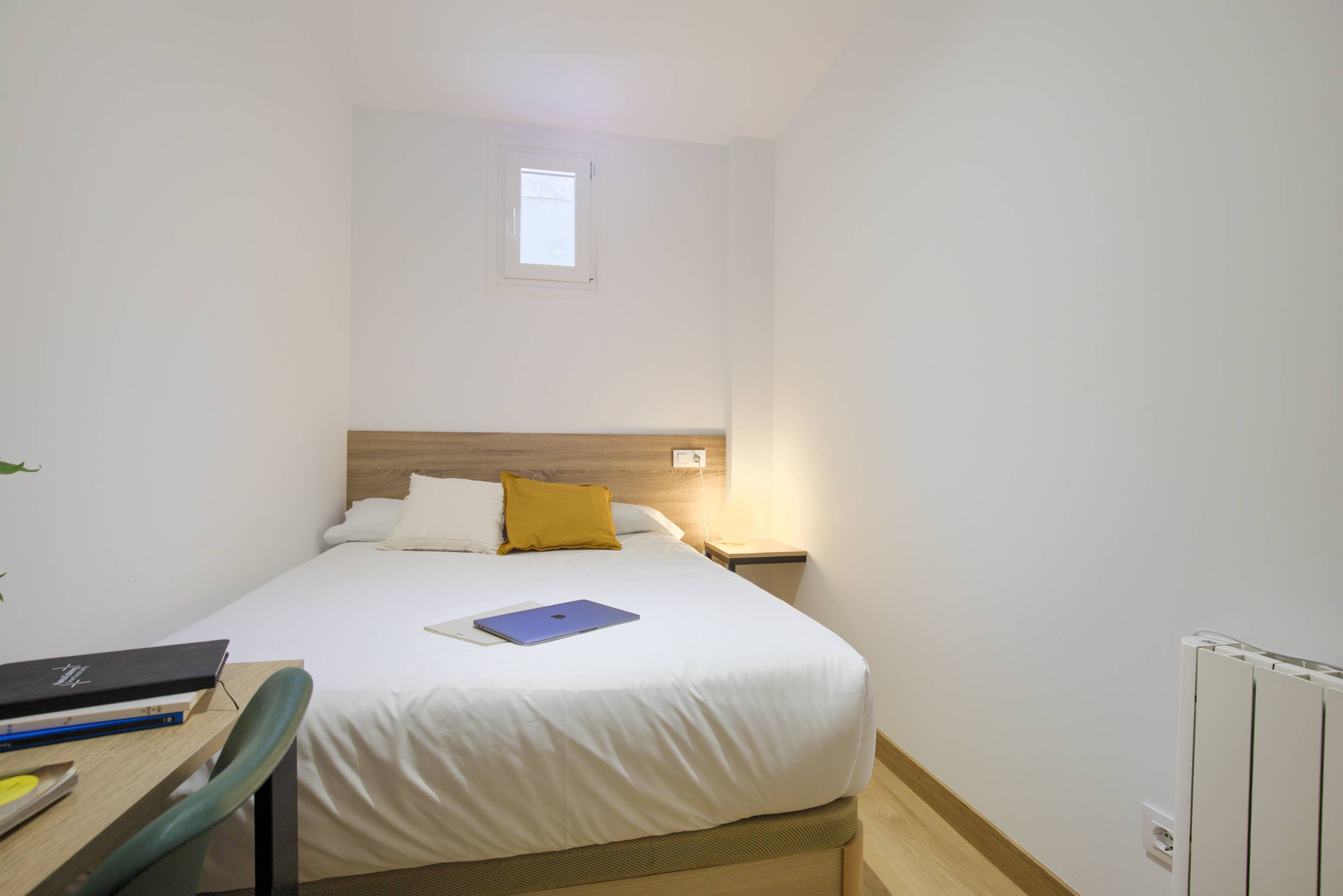 Habitación privada VII en Calle María Bosch 2/20