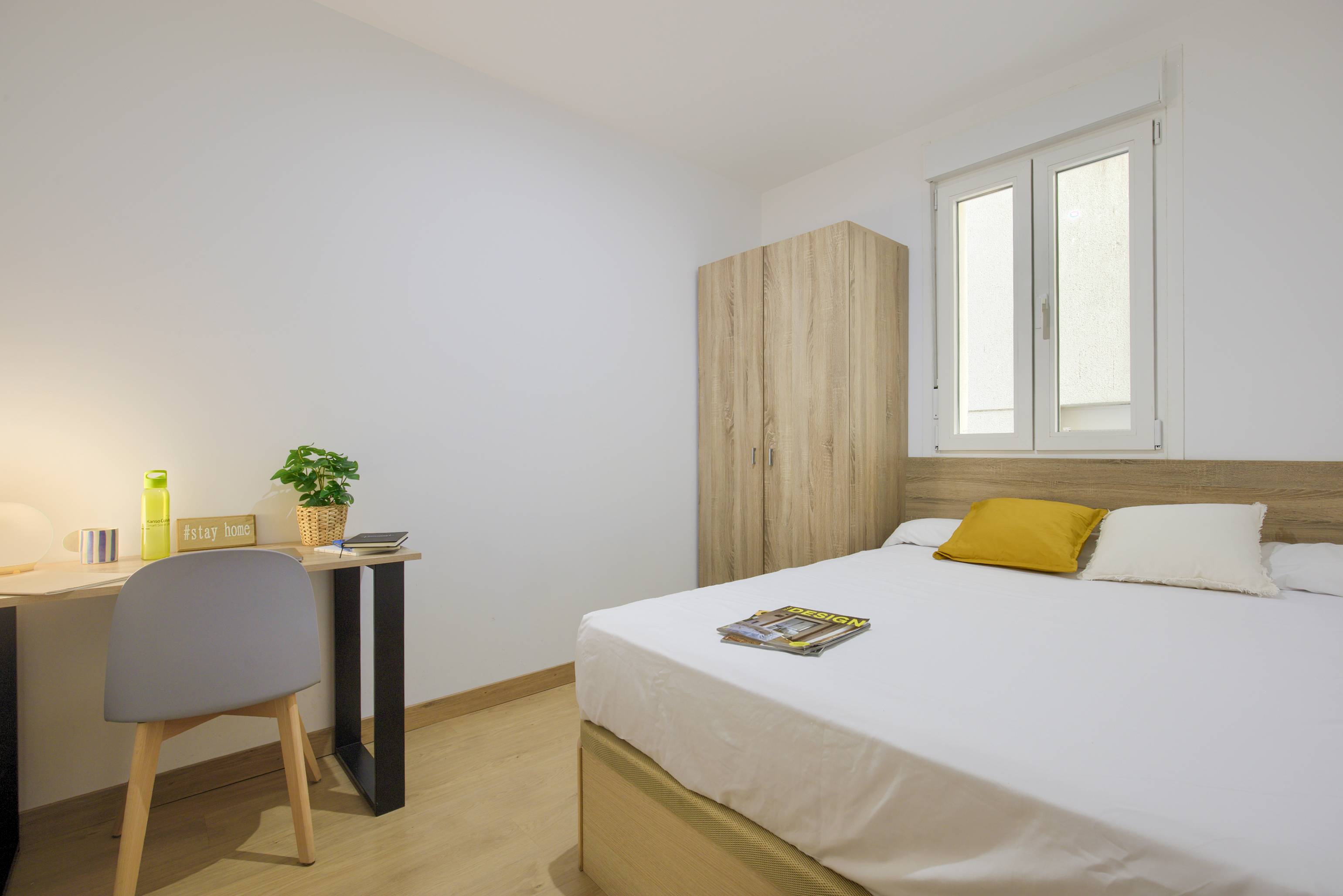 Habitación privada IV en Calle María Bosch 2/23