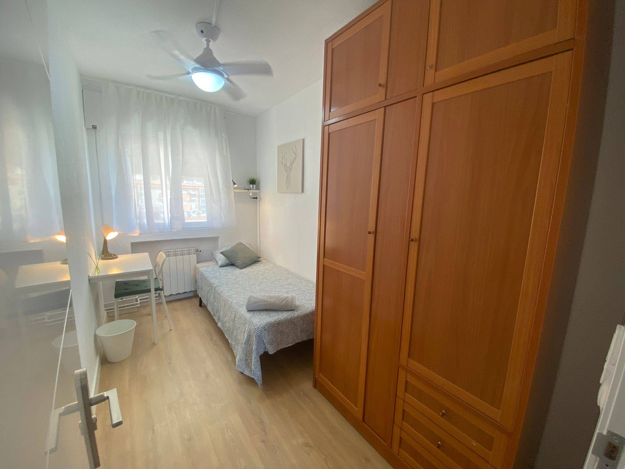 Habitación privada I en Calle de Sierra Carbonera 2/21