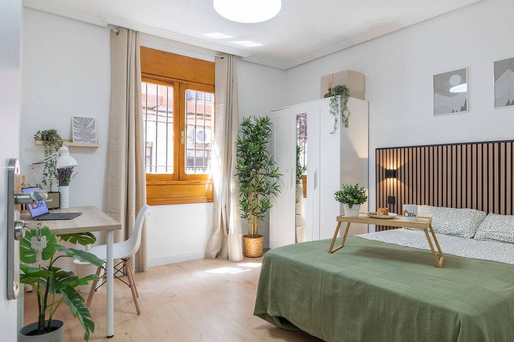 Habitación privada II en Travesia de Oriente 1/19
