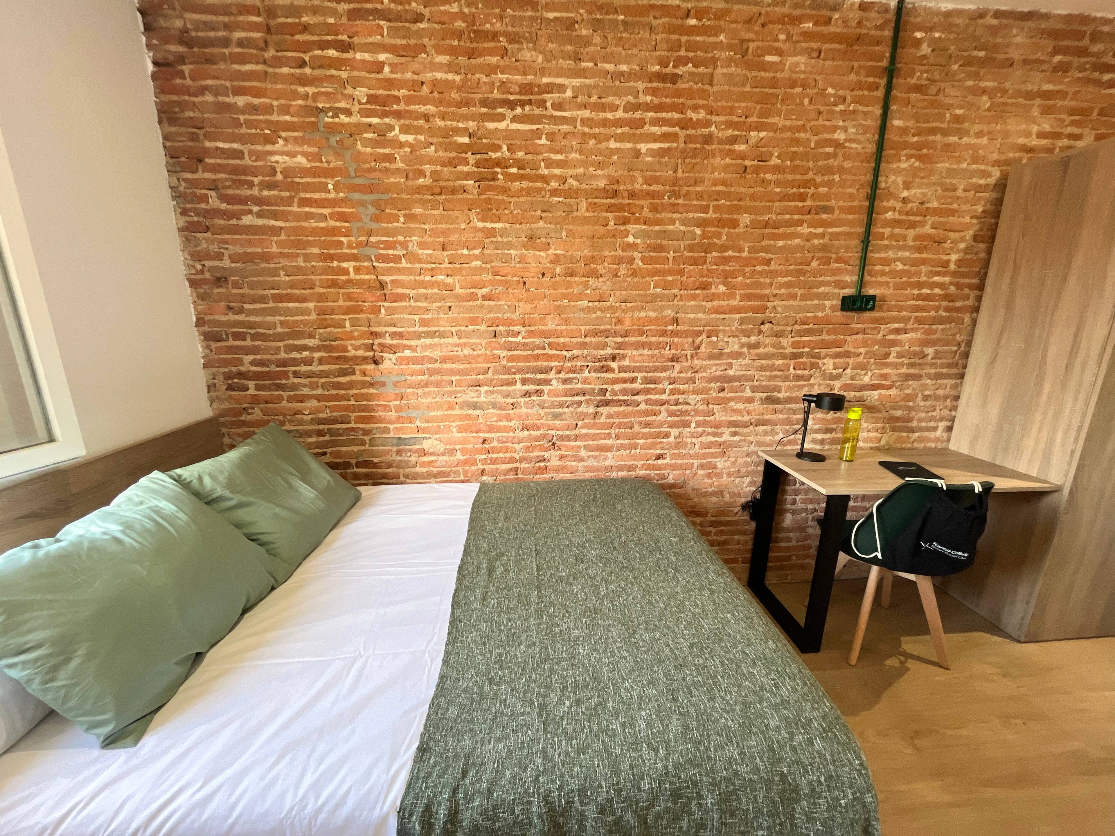 Habitación privada V en Calle María Bosch 2/25