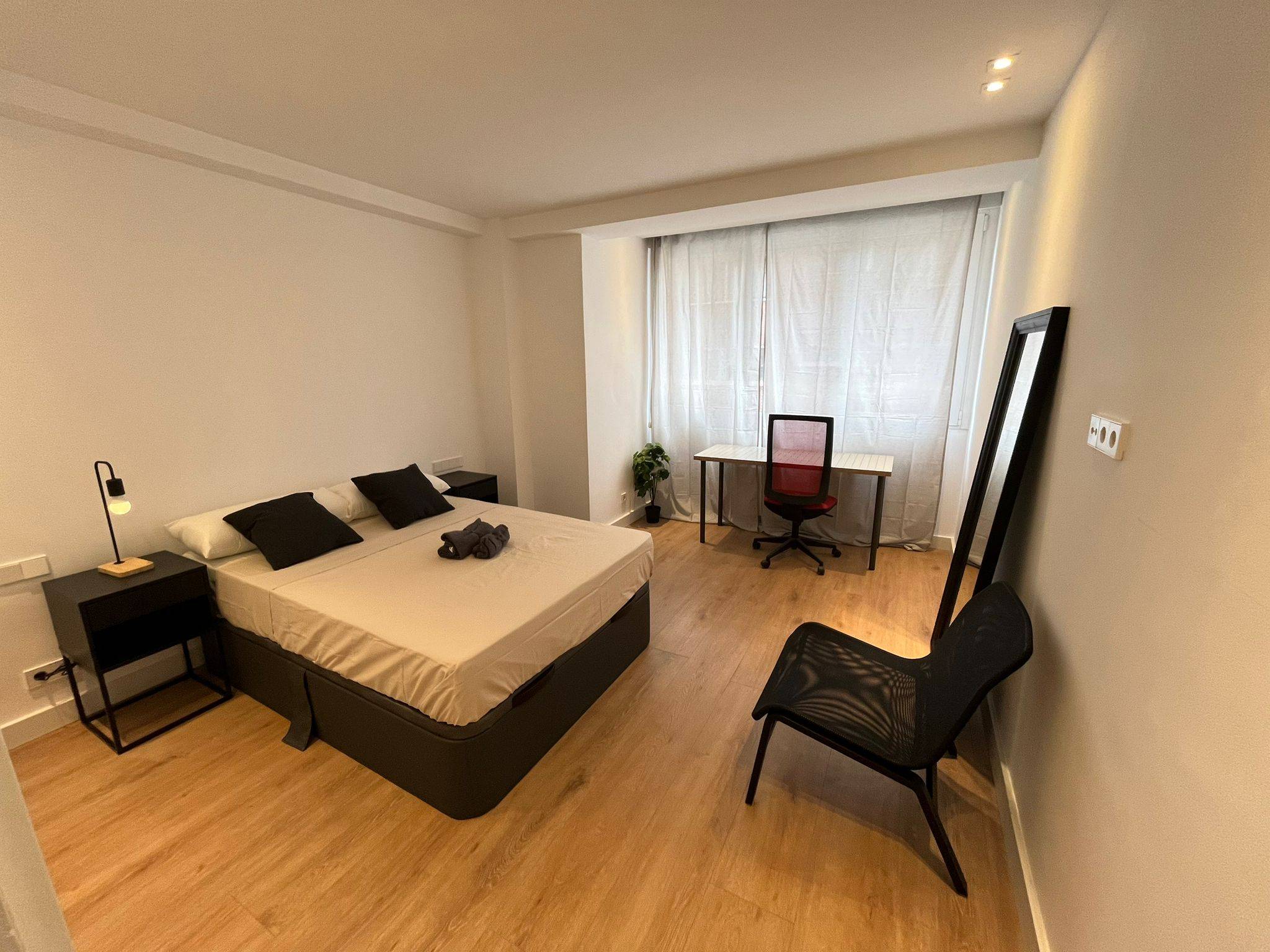 Habitación privada III en Avenida del Mediterráneo 1/9