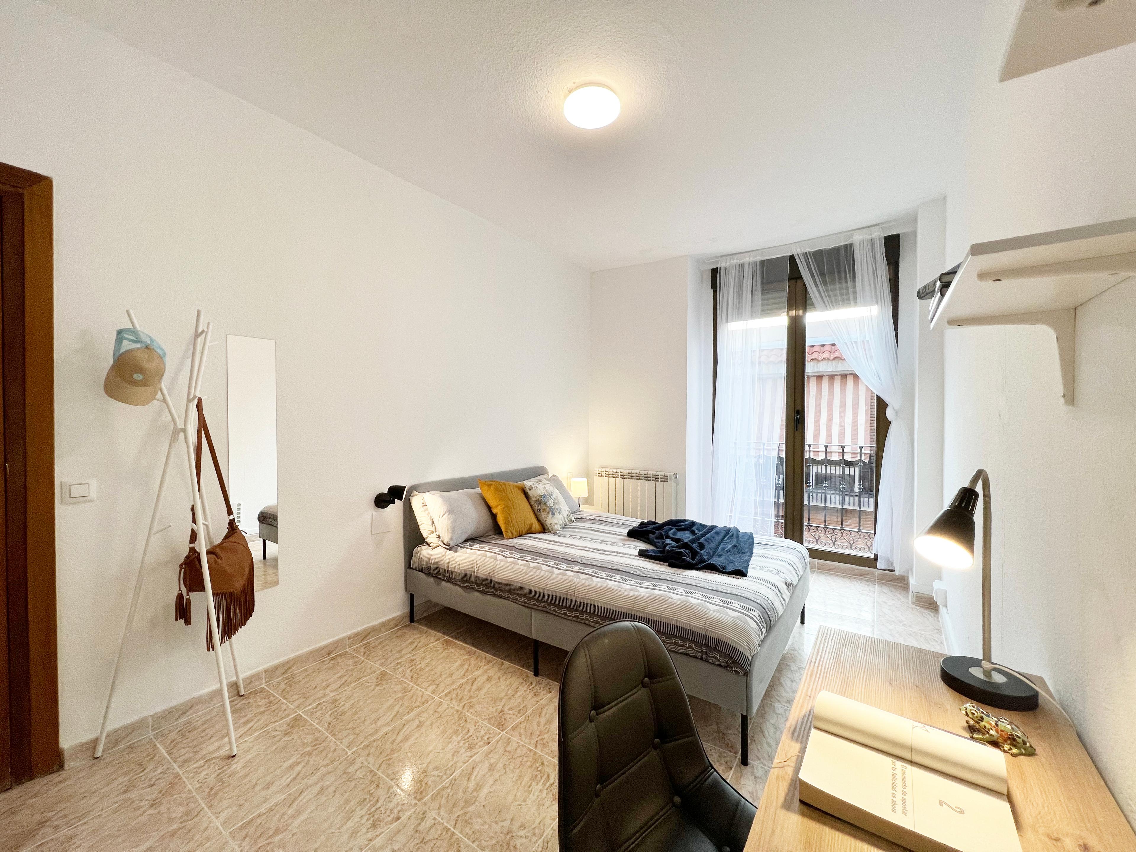 Habitación privada VIII en Calle del Dos de Mayo