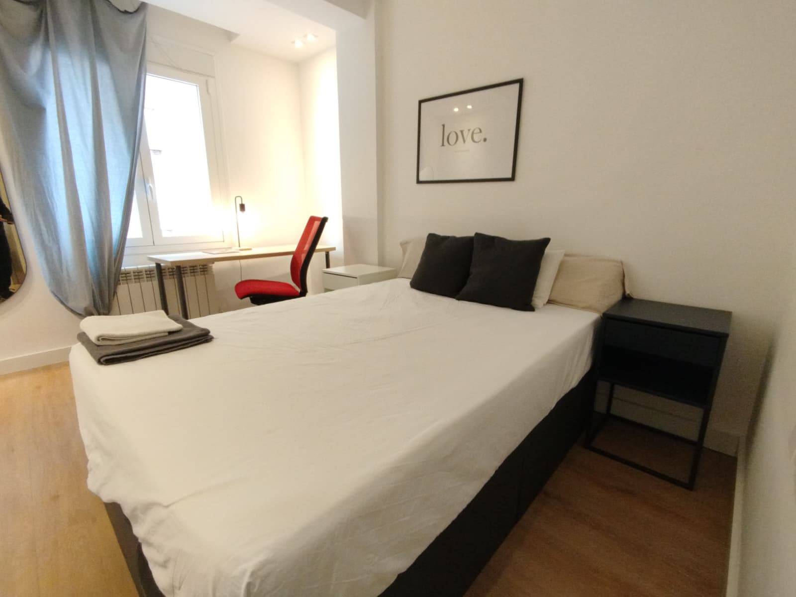 Habitación privada I en Avenida del Mediterráneo 1/13
