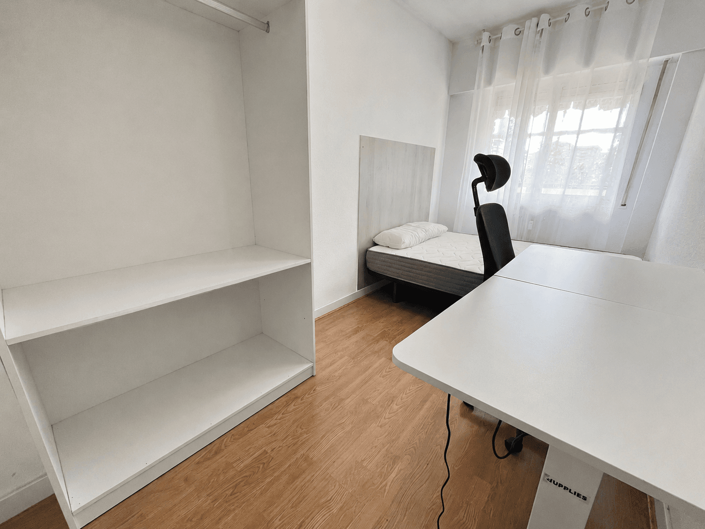 Habitación privada I en Calle de Fermín Caballero