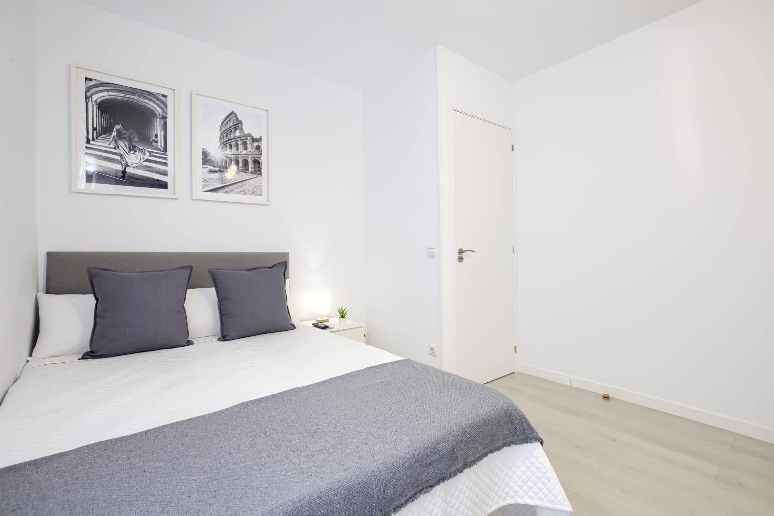 Habitación privada I en Calle Austria 2/20