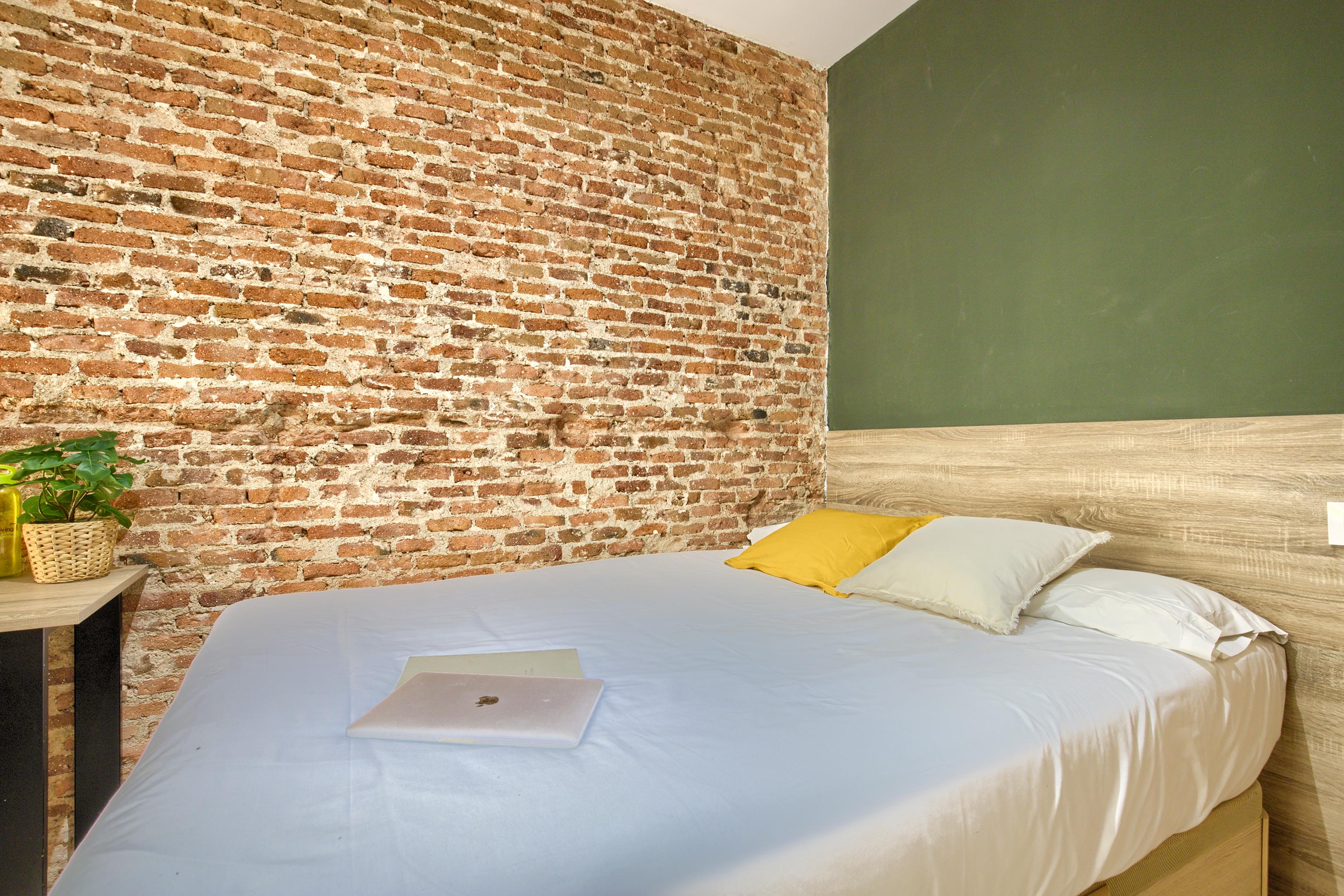 Habitación privada V en Calle María Bosch