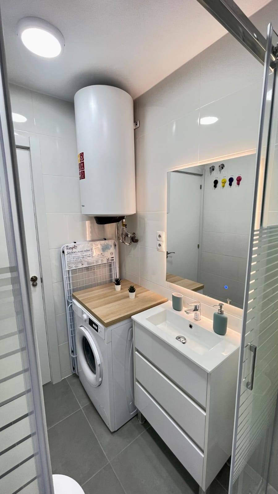 Habitación privada I en Calle Austria 20/20