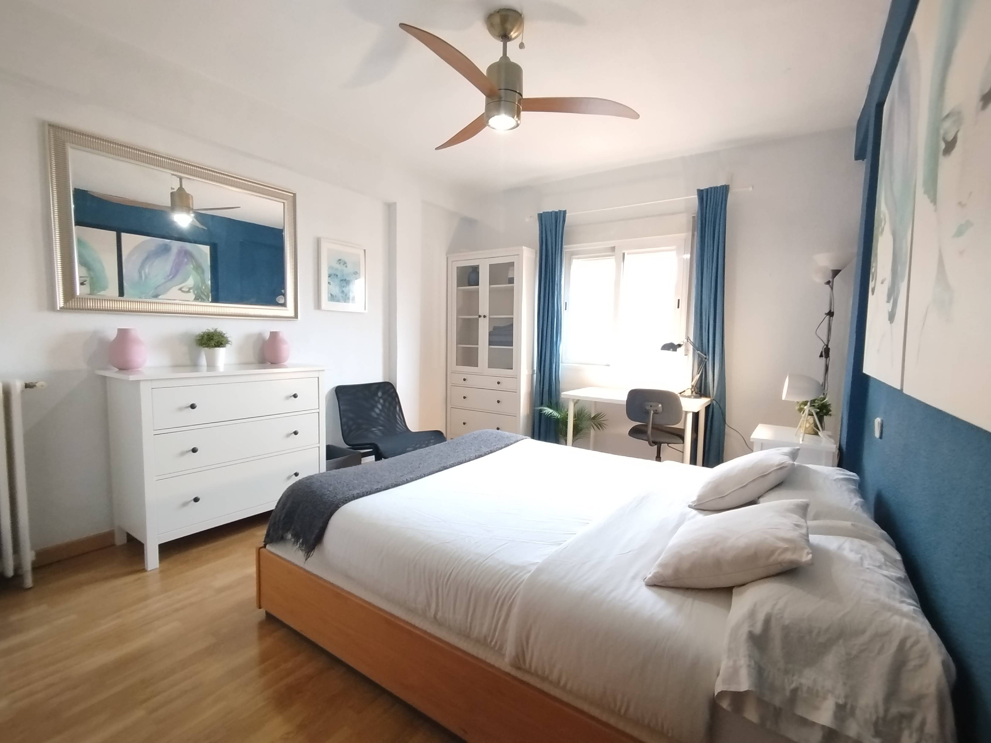 Habitación privada III en Calle de San Bernabé 1/18